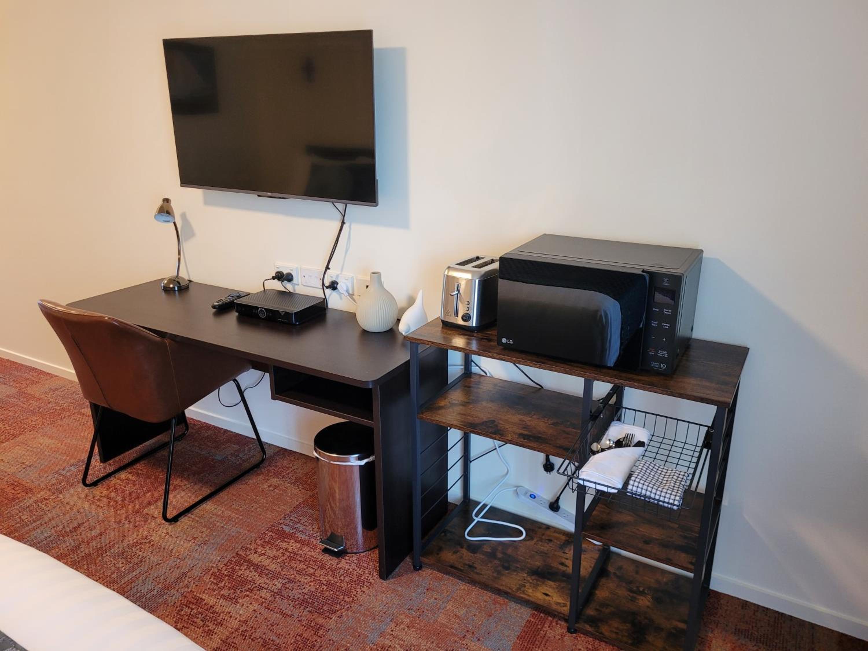 Executive Studio with Spa Bath  - Photo 12