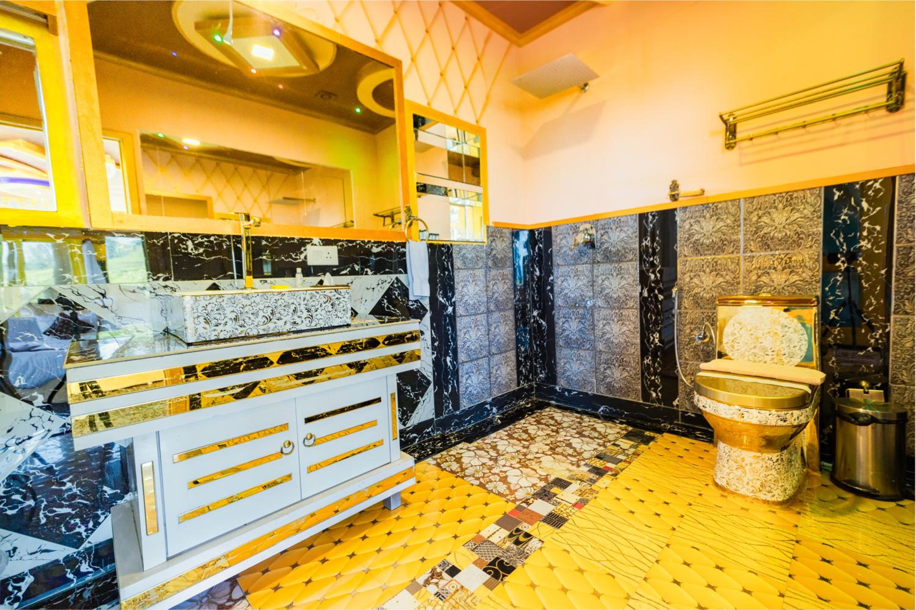 Jacuzzi 180 Degree Suite AC Room with Complimentary Adventure Activities and 100 Spread Breakfast Jacuzzi 180 Degree Suite AC Room with Complimentary Adventure Activities and 100 Spread Breakfast