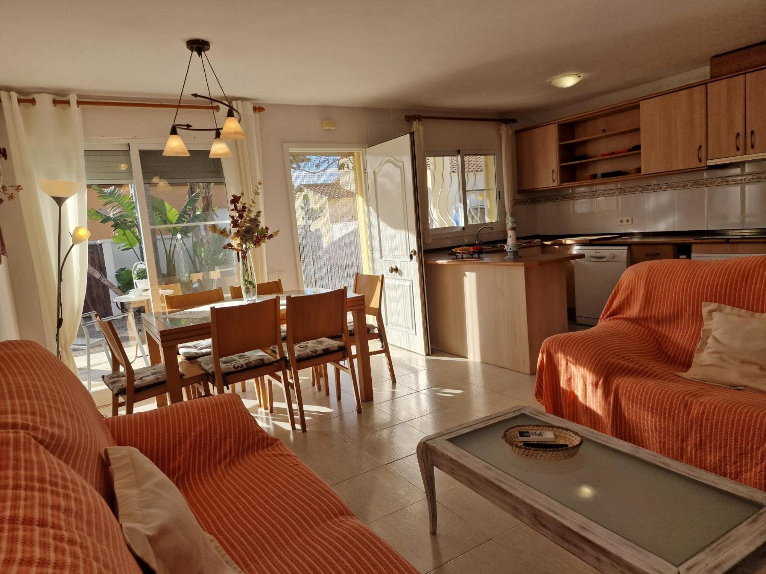 Casa de tres habitaciones