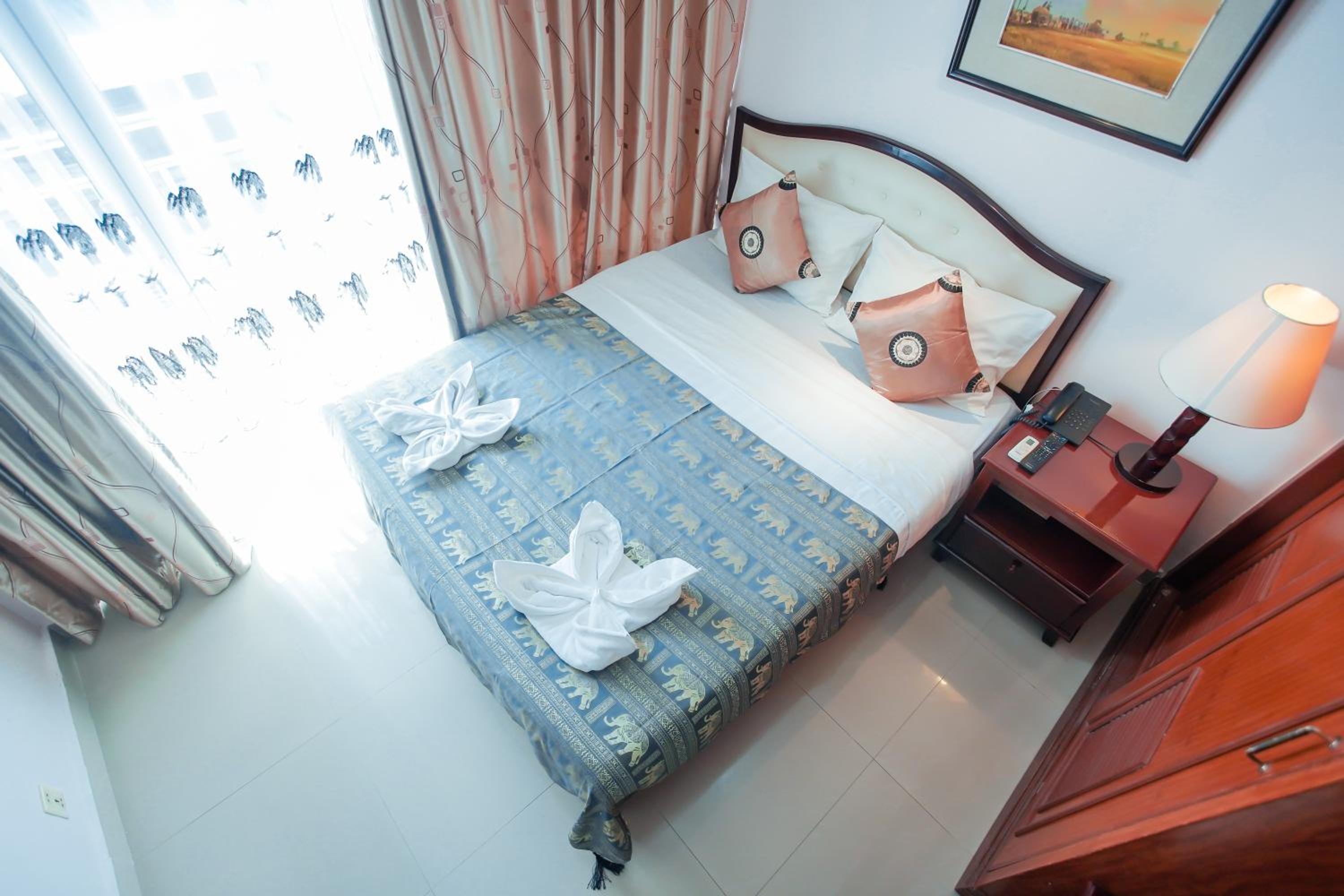 Deluxe Double Room with Balcony photo 3