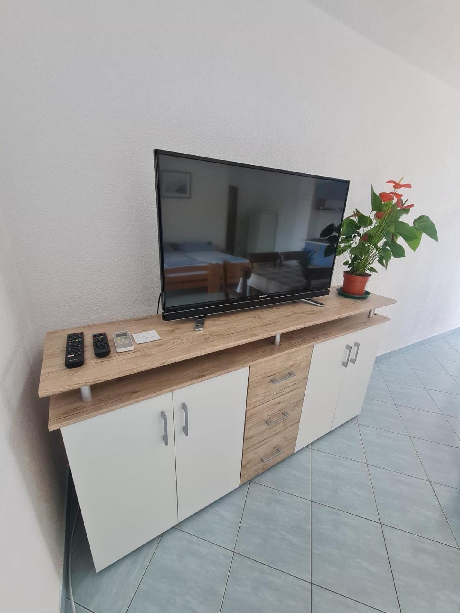 Two Bedroom Apartment with Terrace