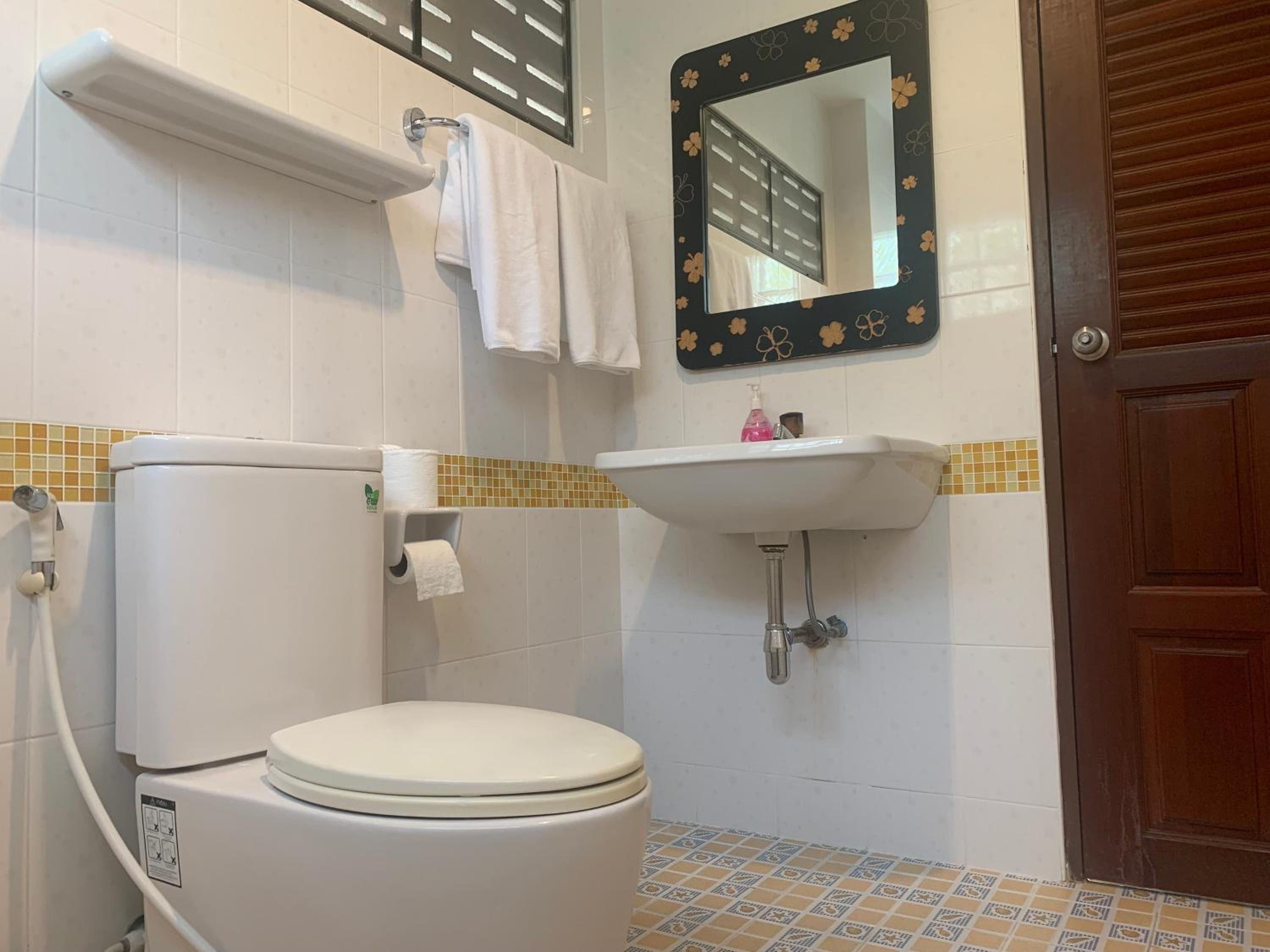 Superior Seaview Double Bed with Balcony photo 2
