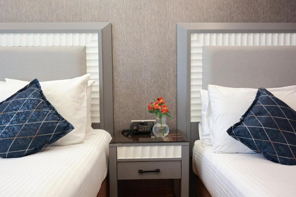 Standard Twin Room photo 2