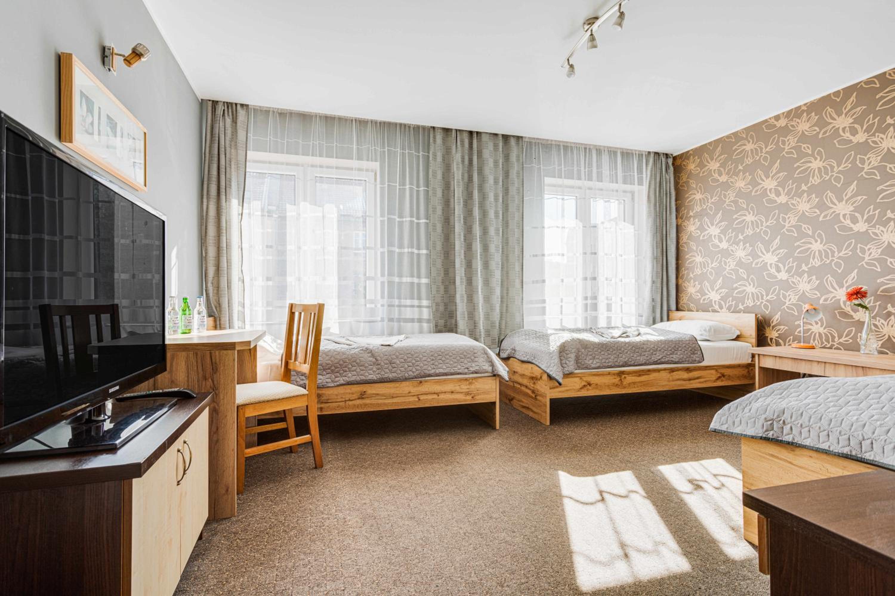 Basic Triple Room - Photo 2