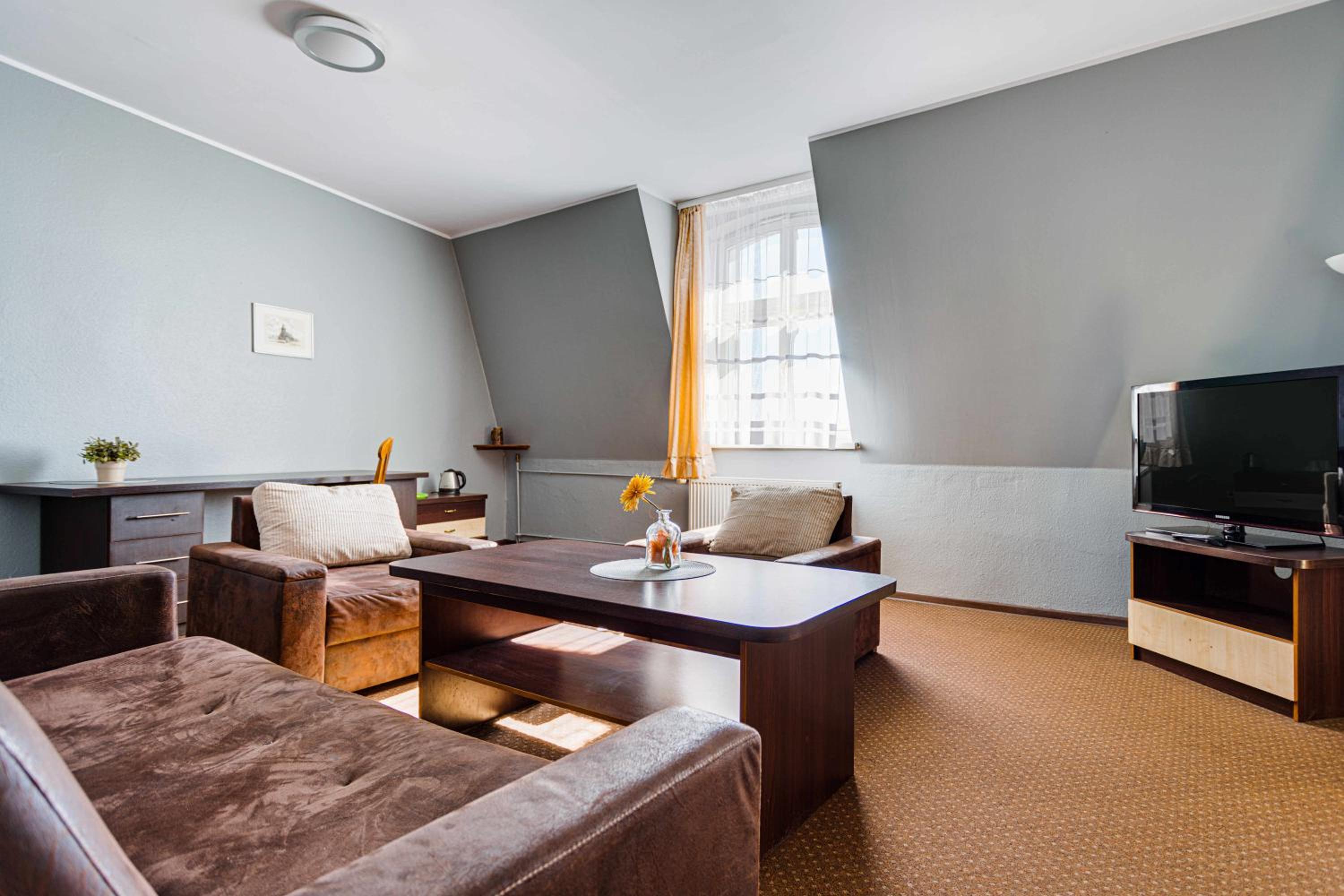 Suite (4 Adults) - Photo 2