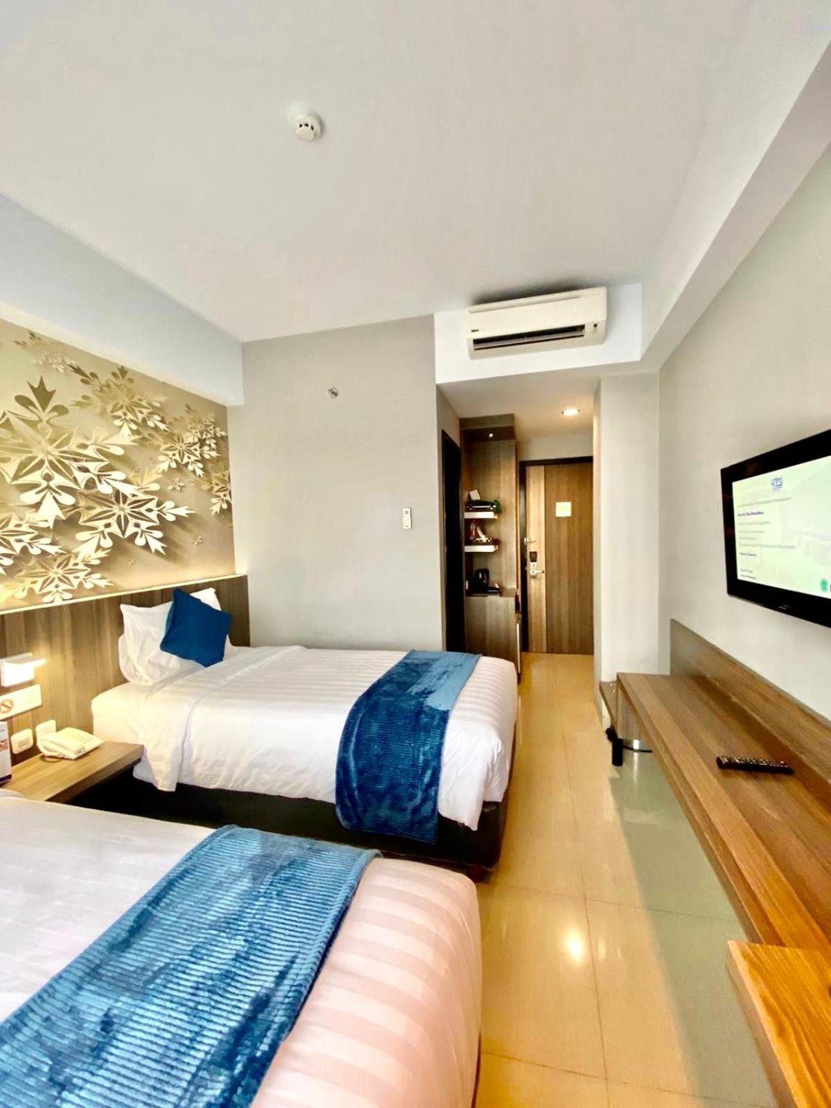 Deluxe Twin Room - Photo 2