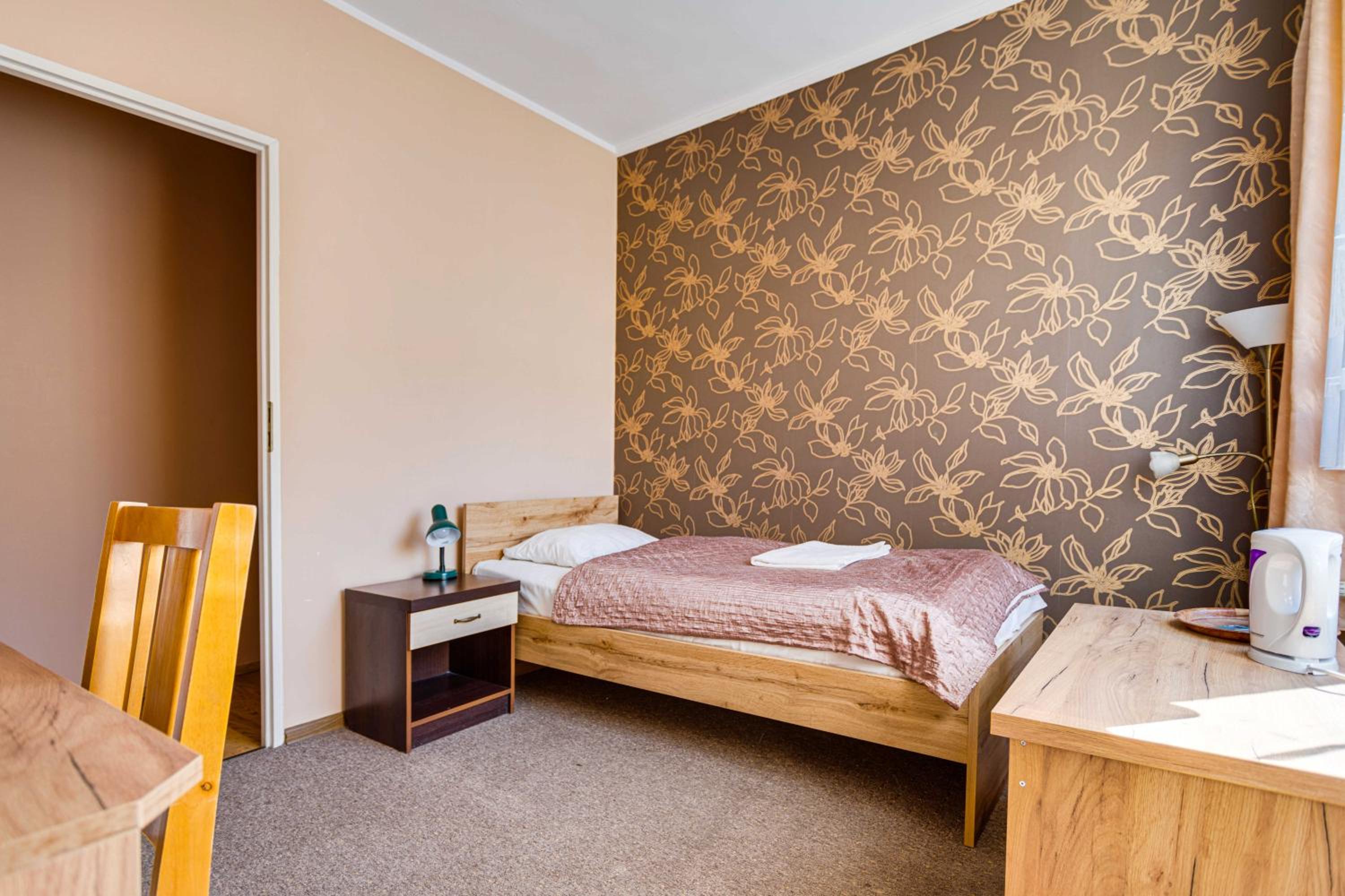 Economy Single Room