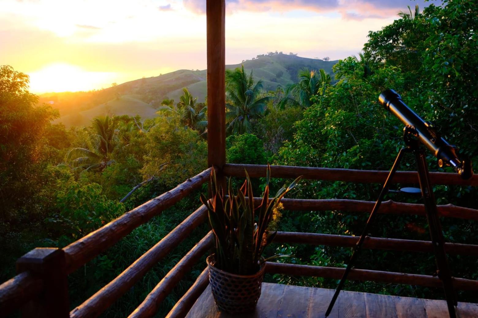 Deluxe Bungalow with Sea View - Photo 10