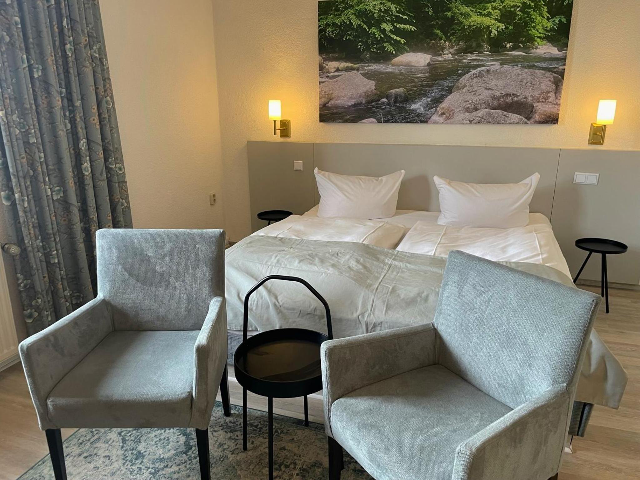 Double Room - Photo 14
