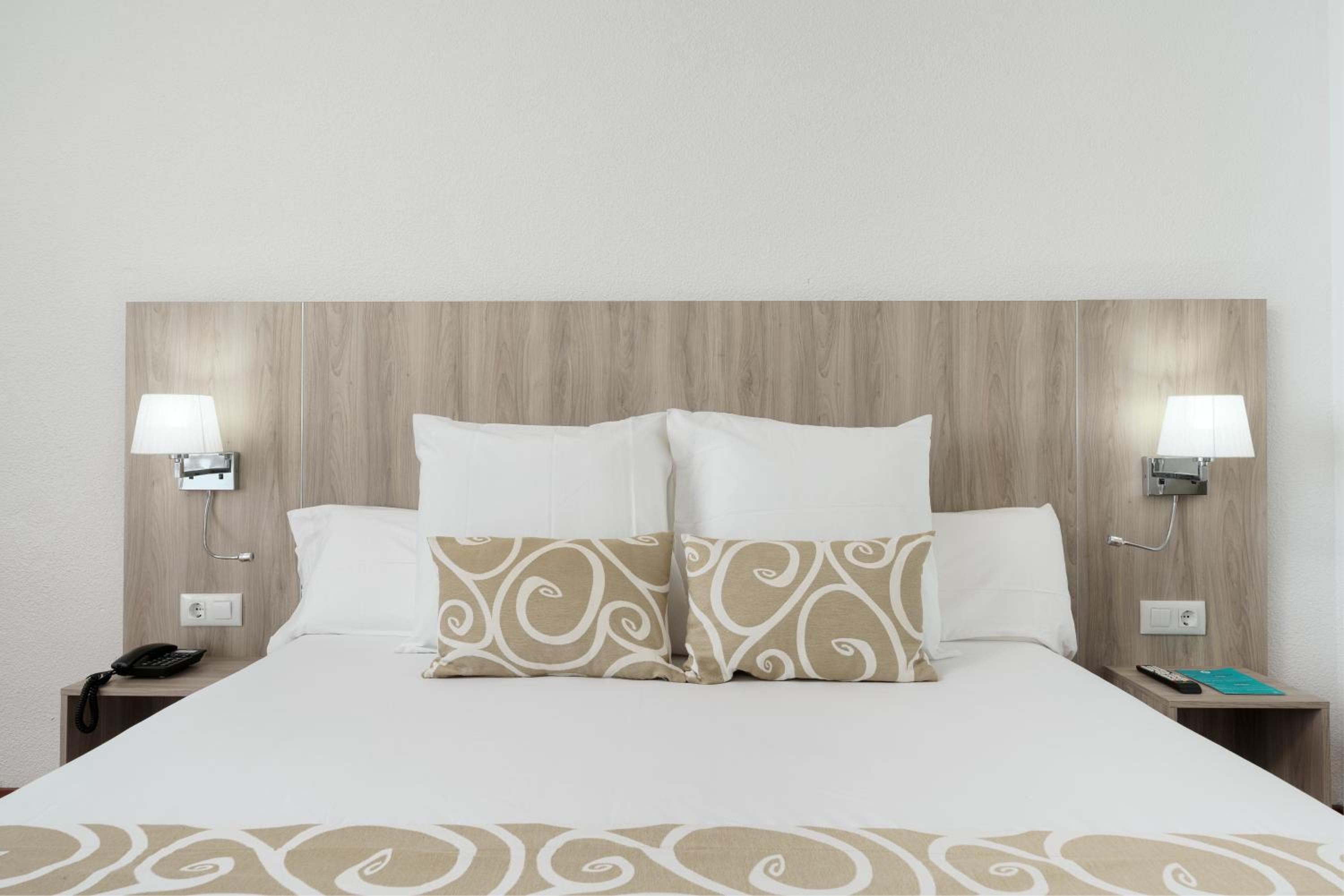 Superior Double Room Menor Sea View with Terrace - Photo 2