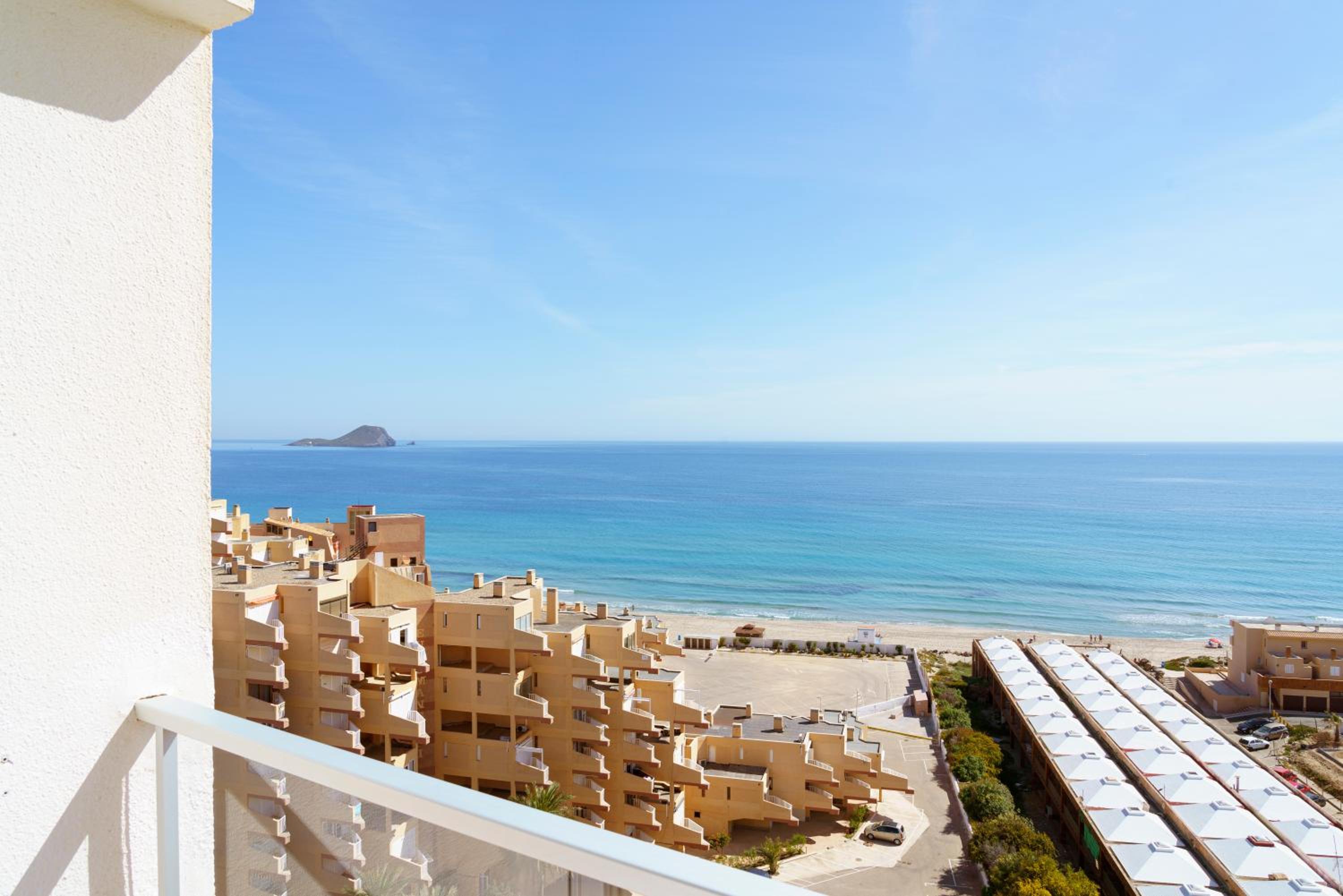 Superior Double Room Frontal Mediterranean Sea View  - Photo 4