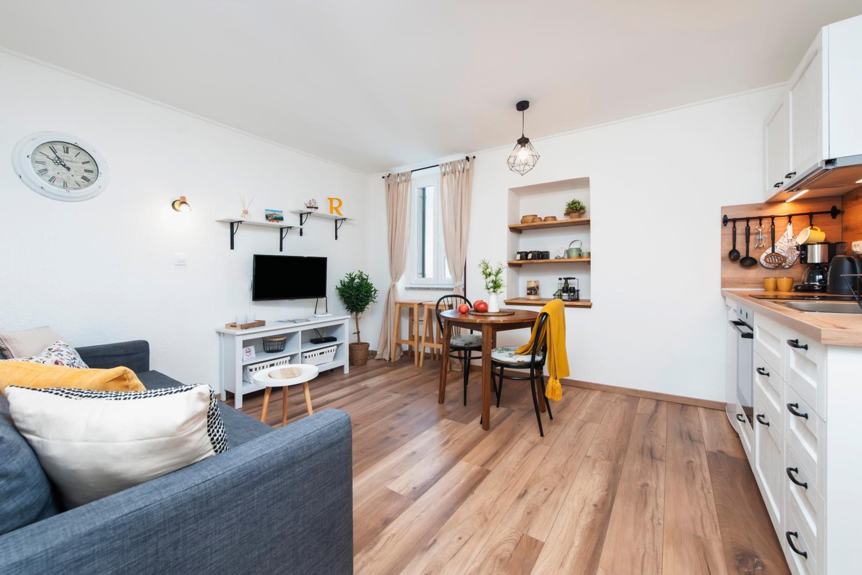 Apartment with Sea View