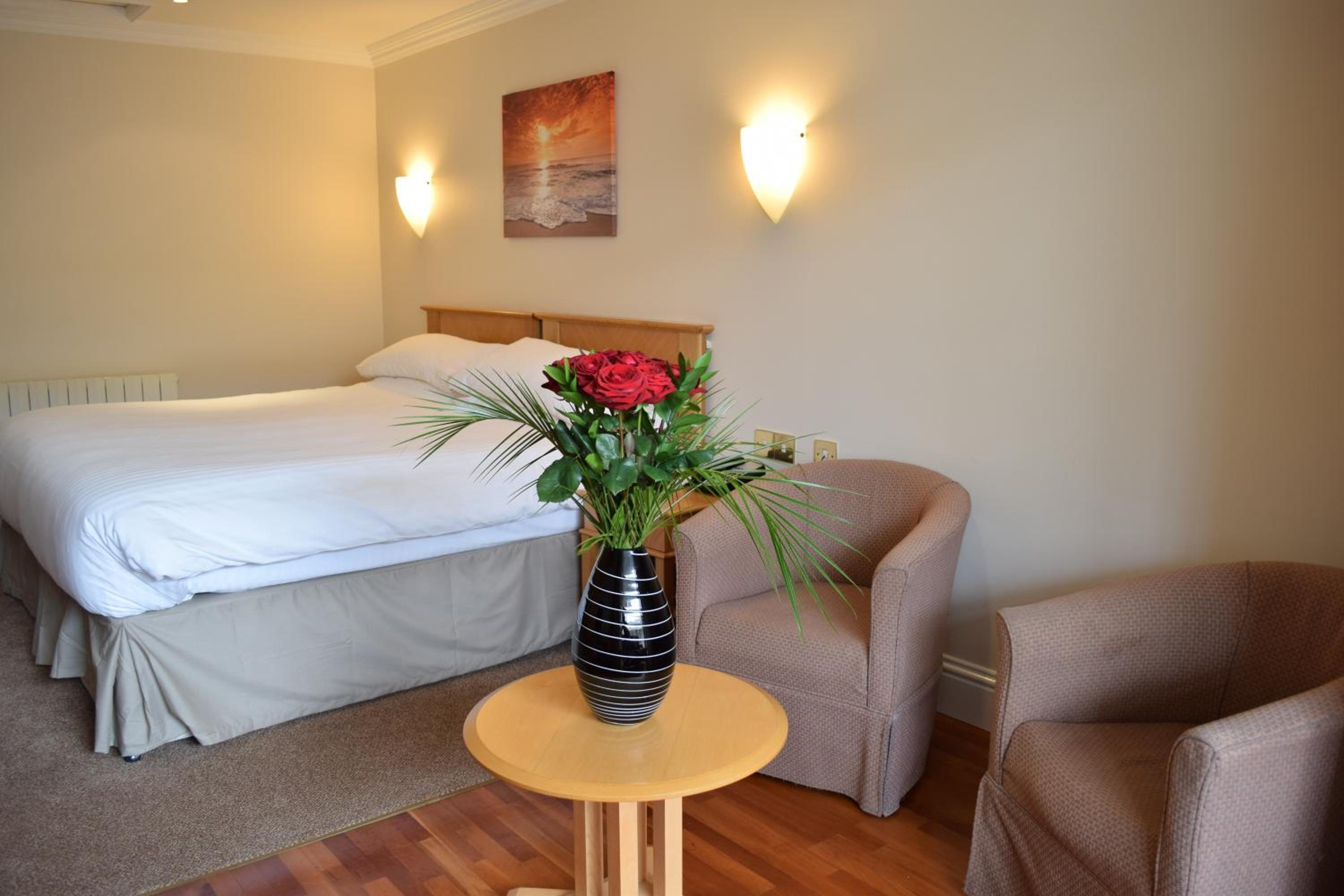 Double Atrium Room - Photo 1
