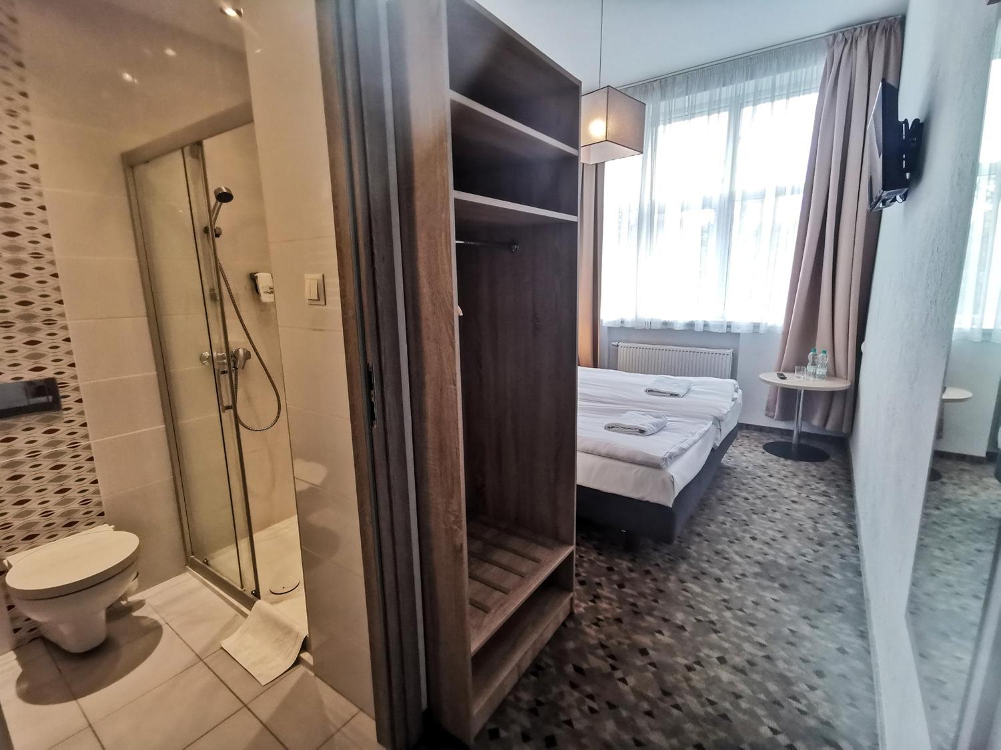 Twin Room photo 1