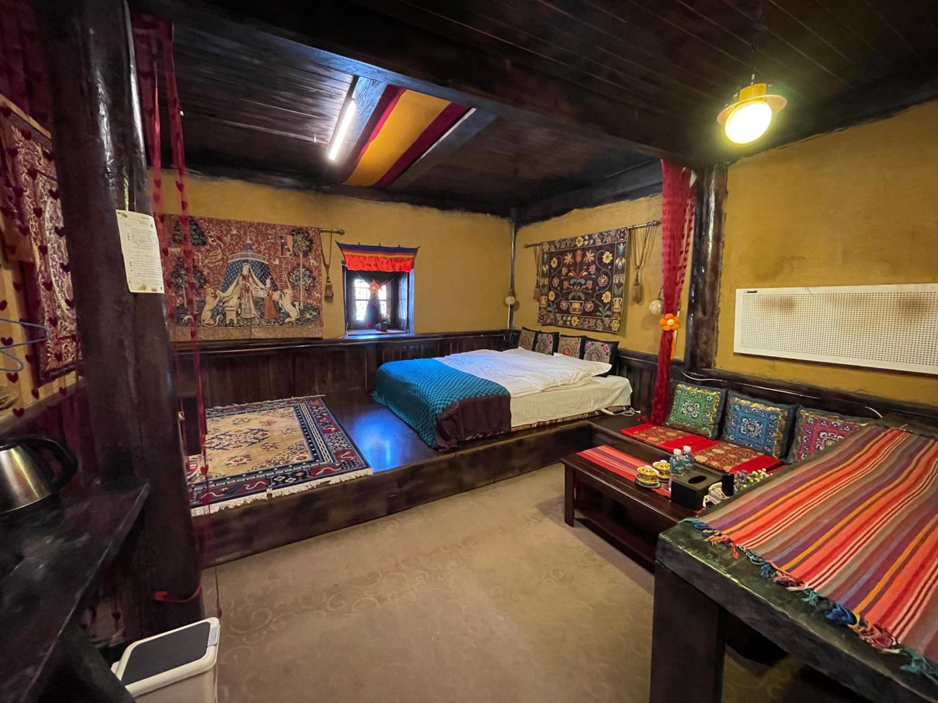 Deluxe Queen Room photo 3
