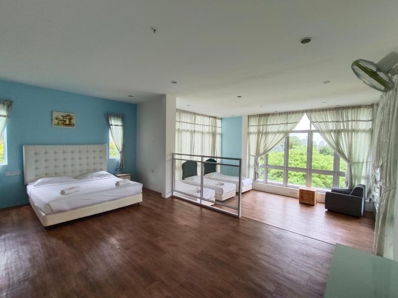 Family Suite photo 2