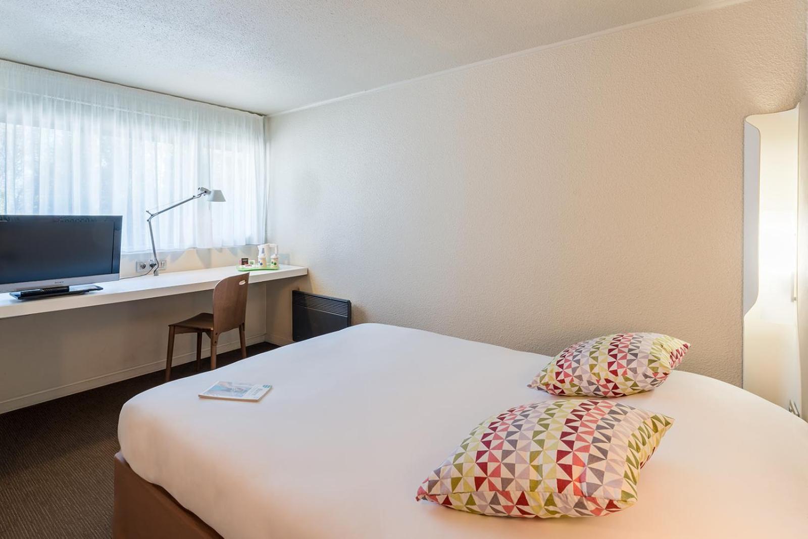 Standard Double Room - Photo 1