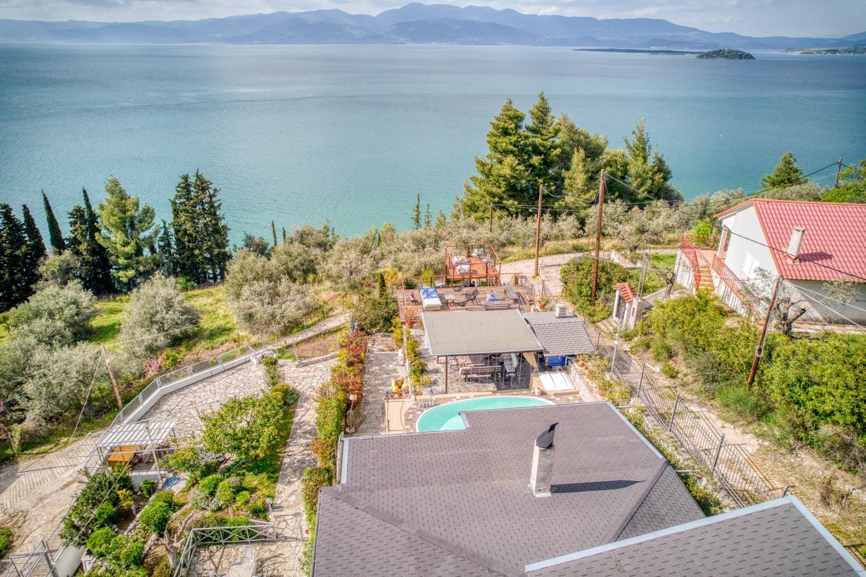Villa with Private Pool - Photo 79