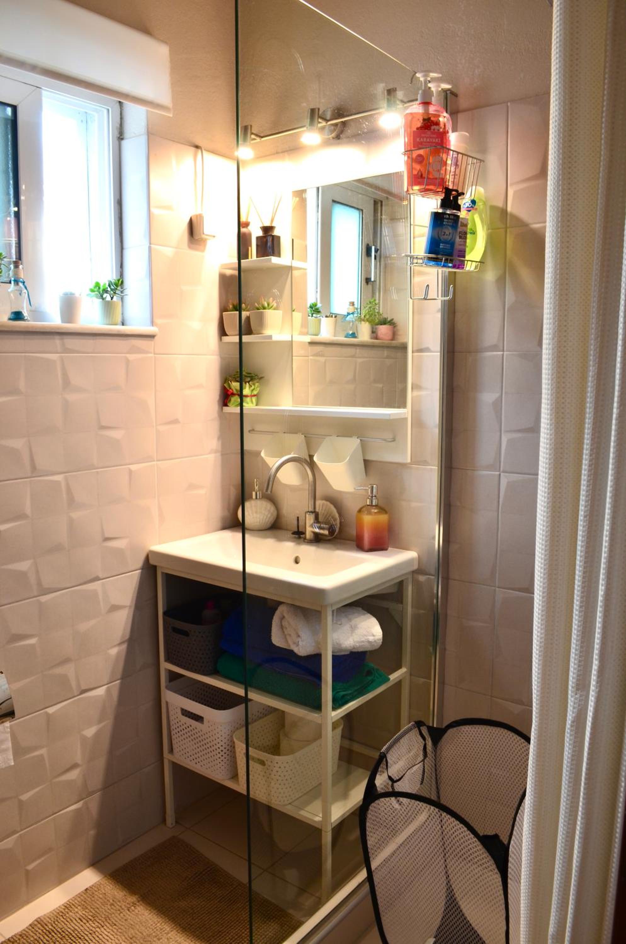 One-Bedroom Apartment - Photo 26