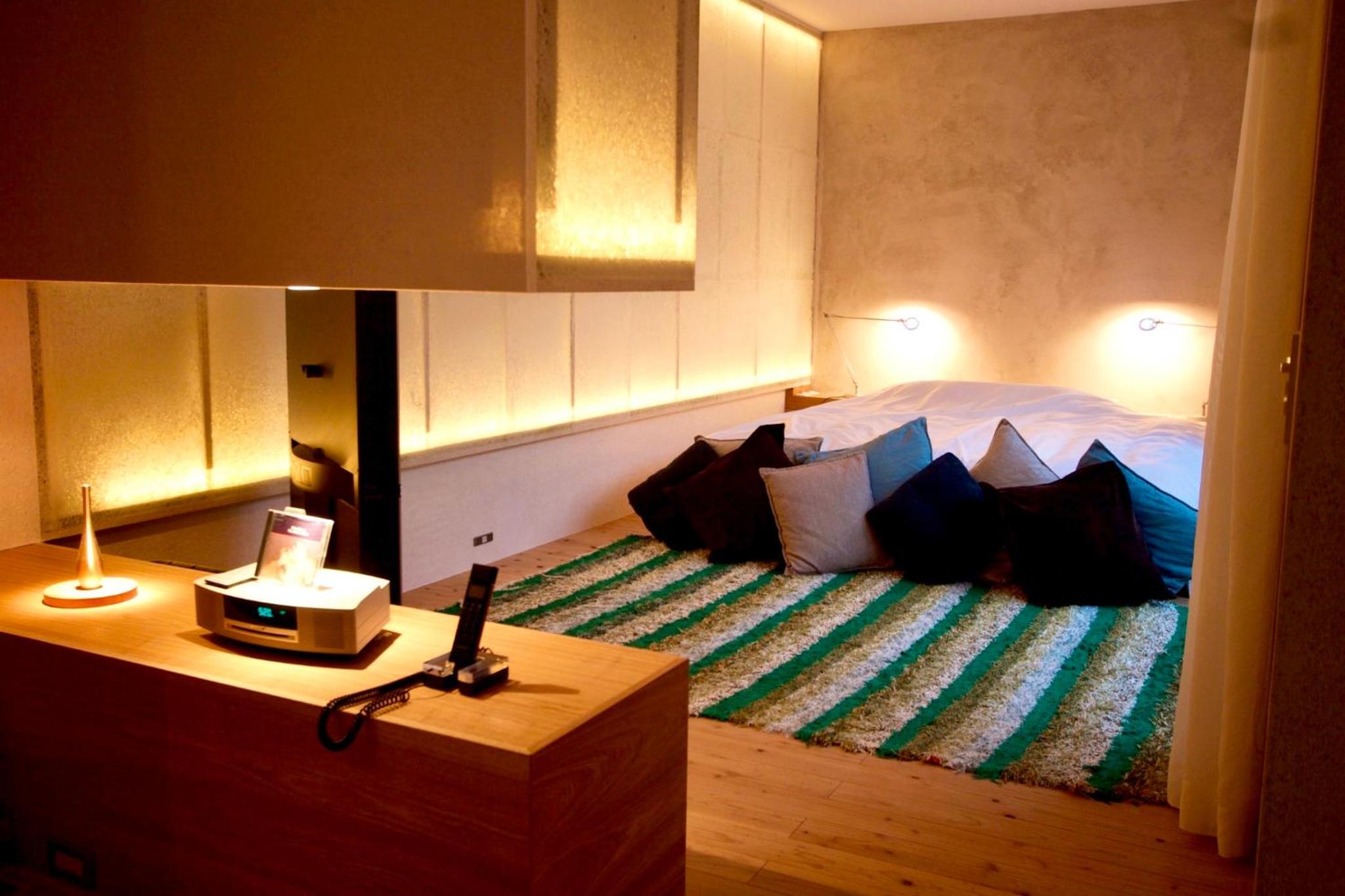 Star Suite Room with Tatami Area and Private Bathroom - Annex - Photo 9