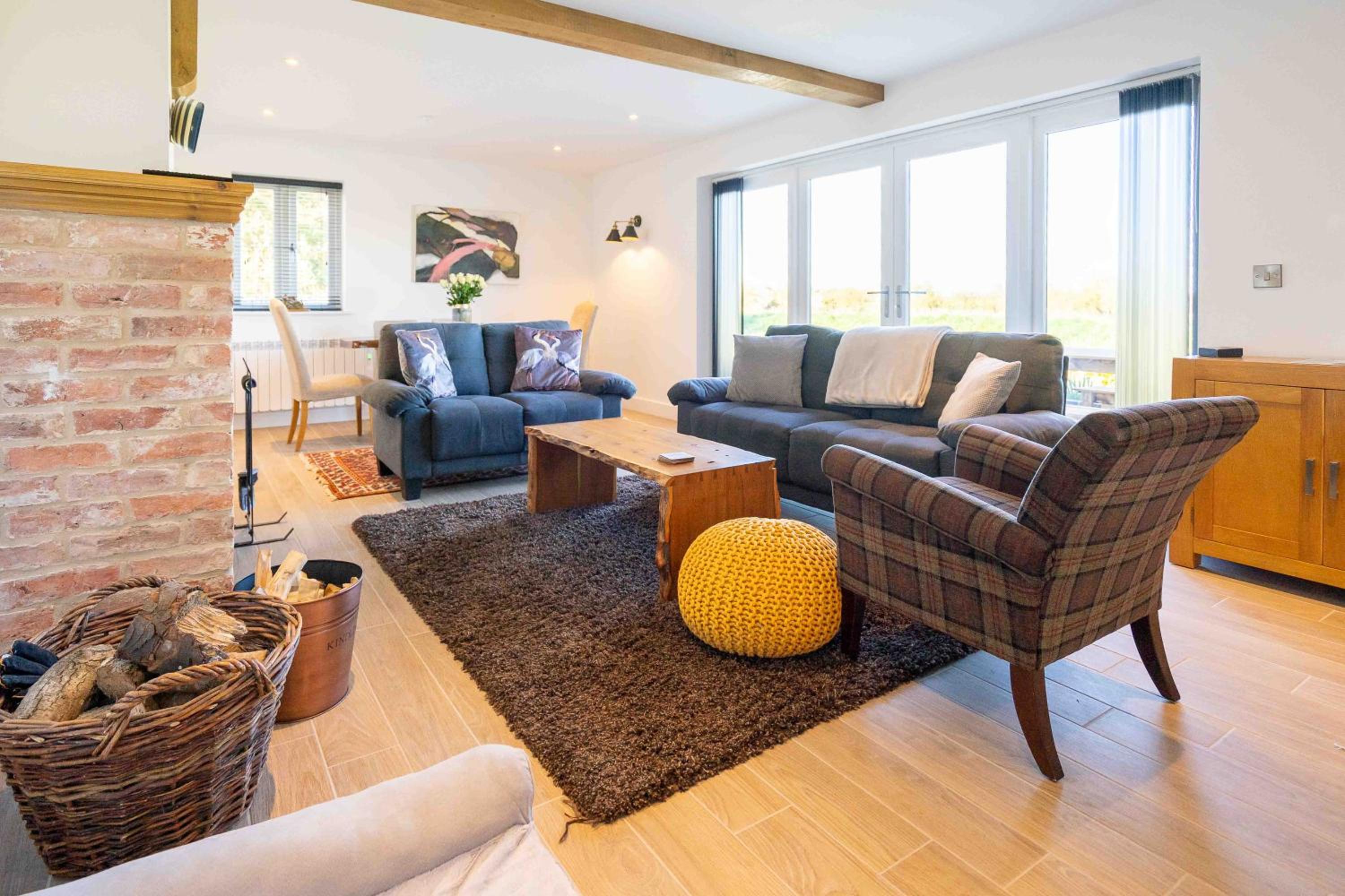 Three-Bedroom House photo 1