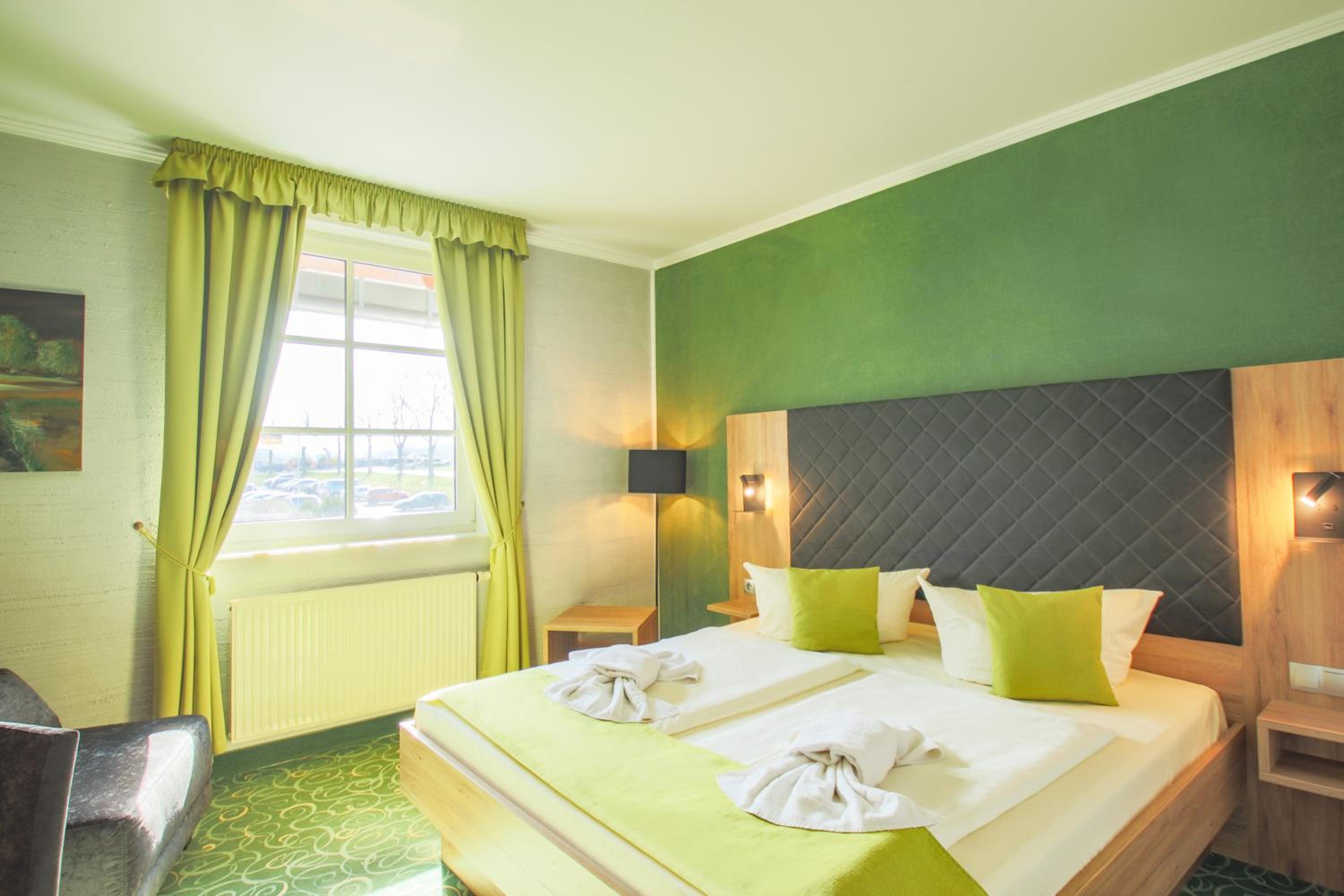Double Room - Photo 3