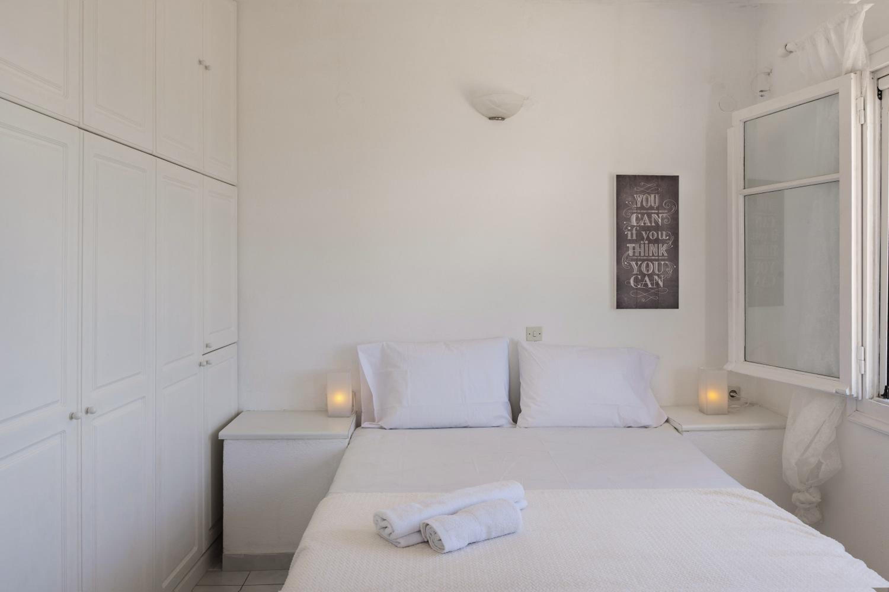 Three-Bedroom Premium Apartment with Balcony photo 3