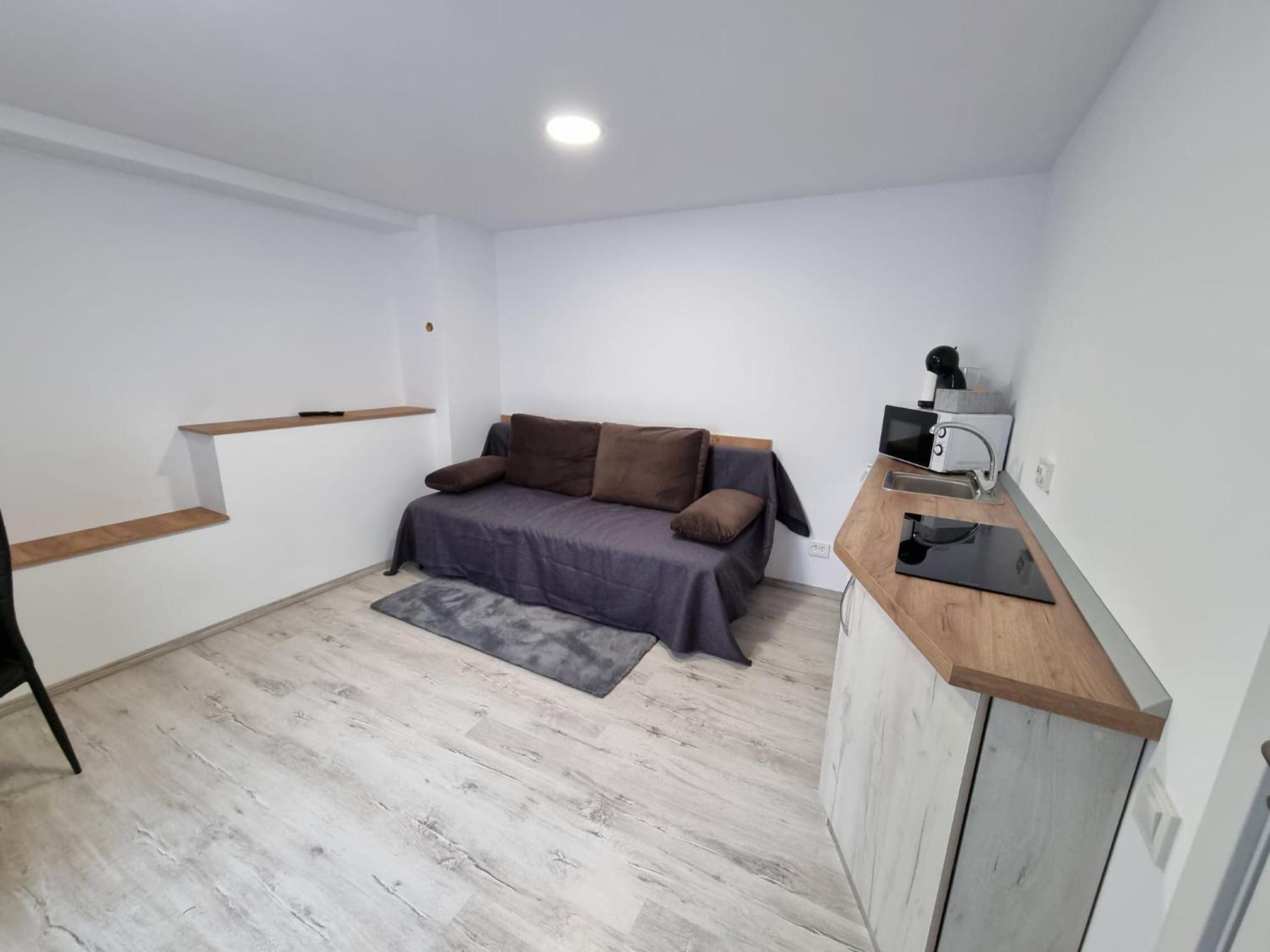 Apartment with Garden View - Photo 25