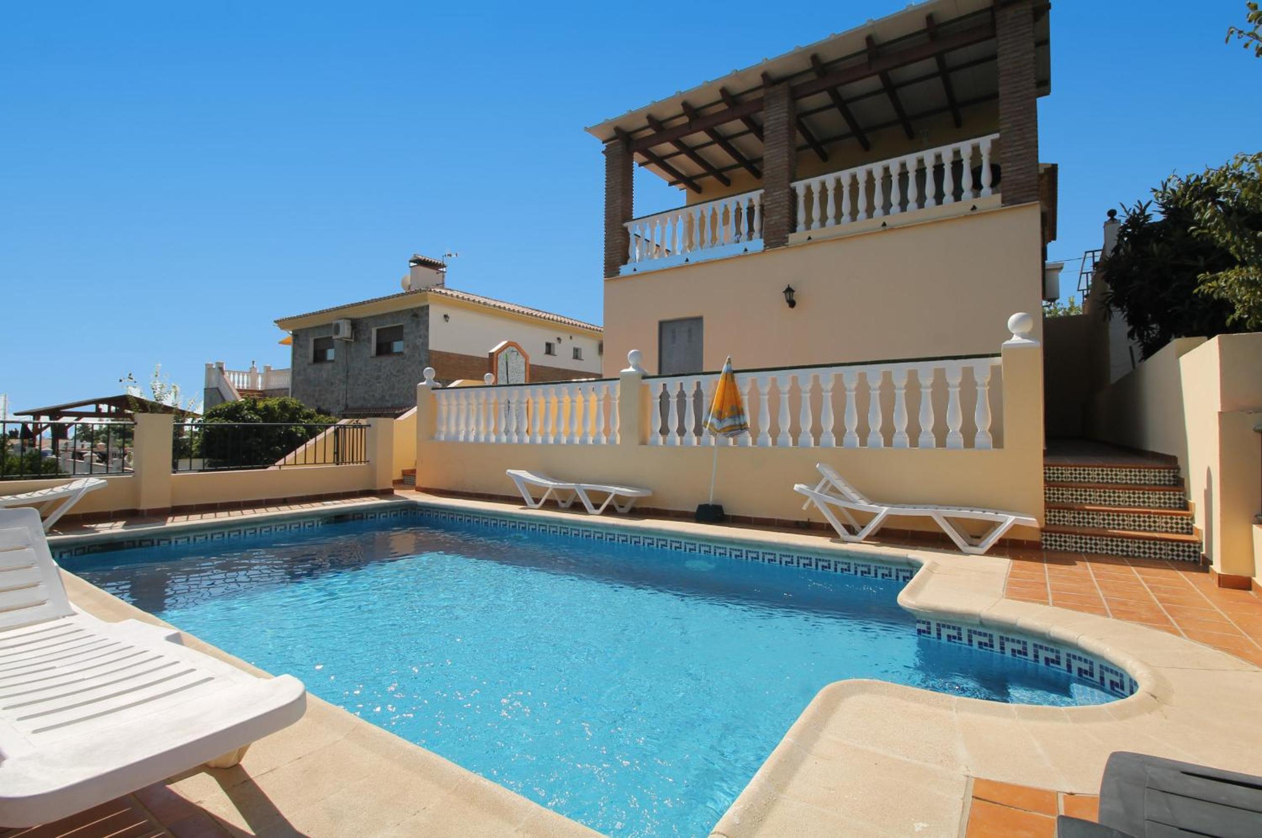 Villa con piscina privada