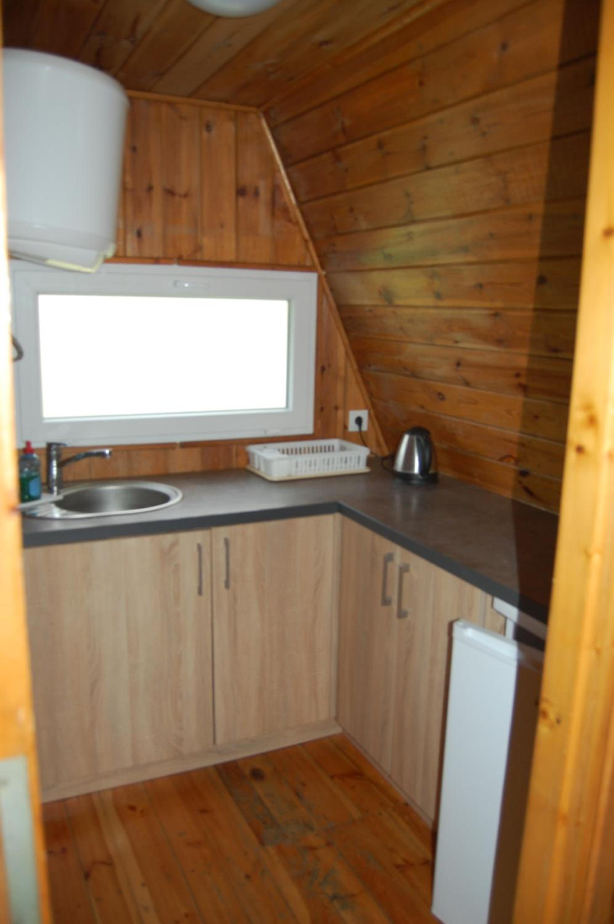 Two-Bedroom Cottage - Photo 4