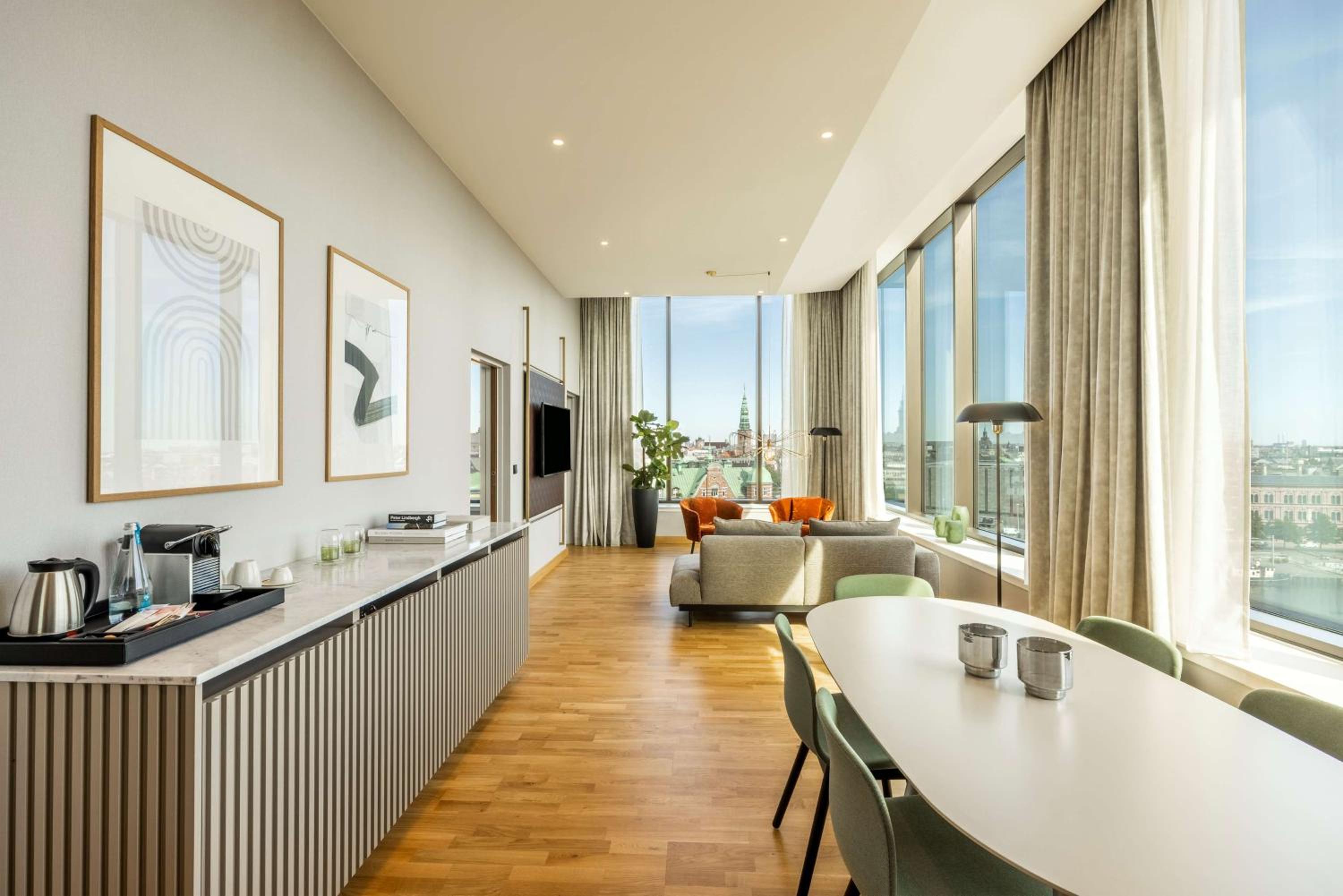 Waterfront Corner Suite