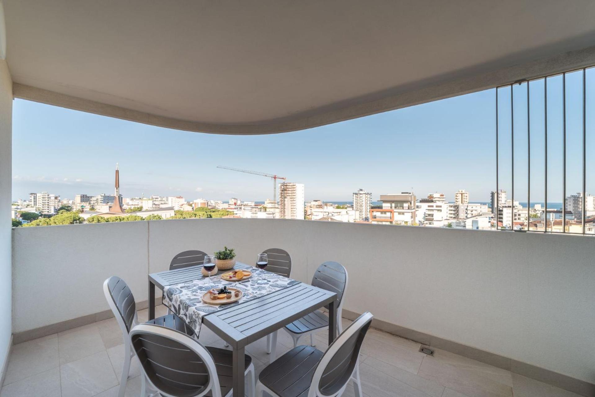 Penthouse Apartment photo 2