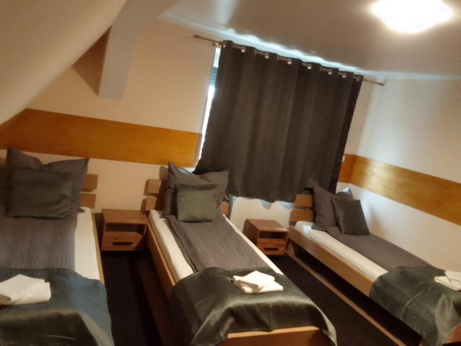 One-Bedroom Apartment - Photo 6