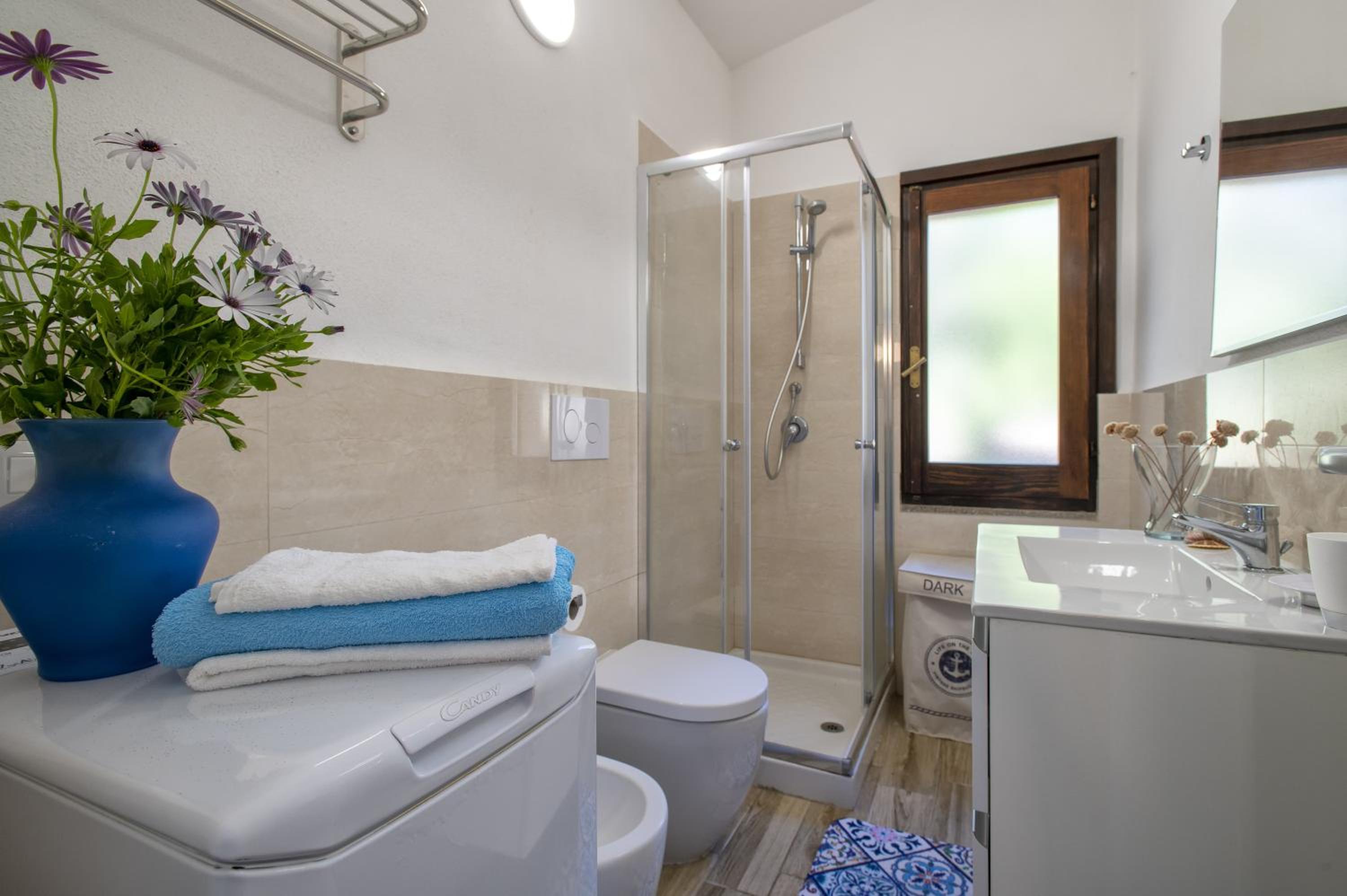 Villa with Sea View - Photo 7