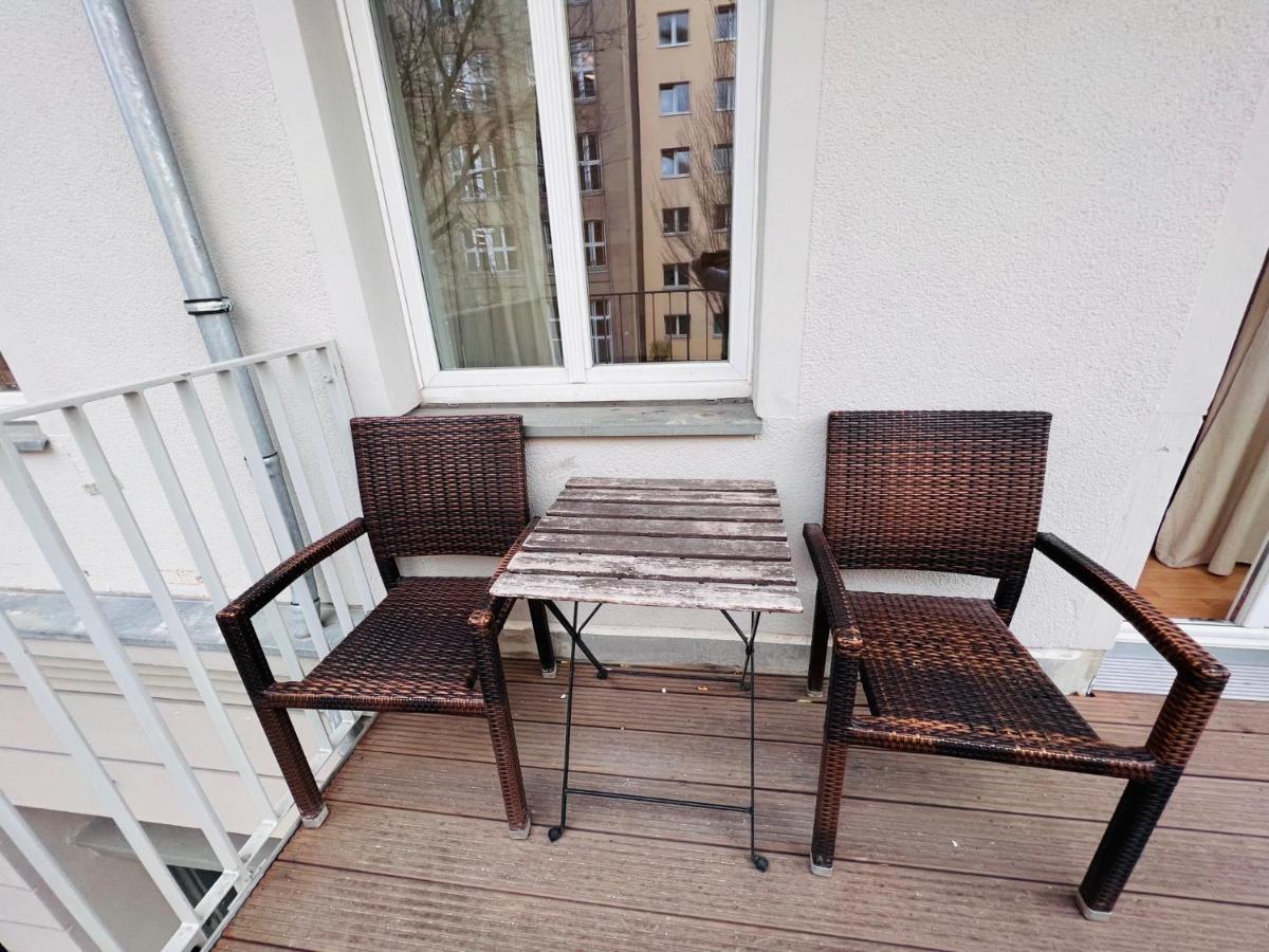 One-Bedroom Apartment with Balcony - First Floor - Köpenicker Strasse 47 photo 1