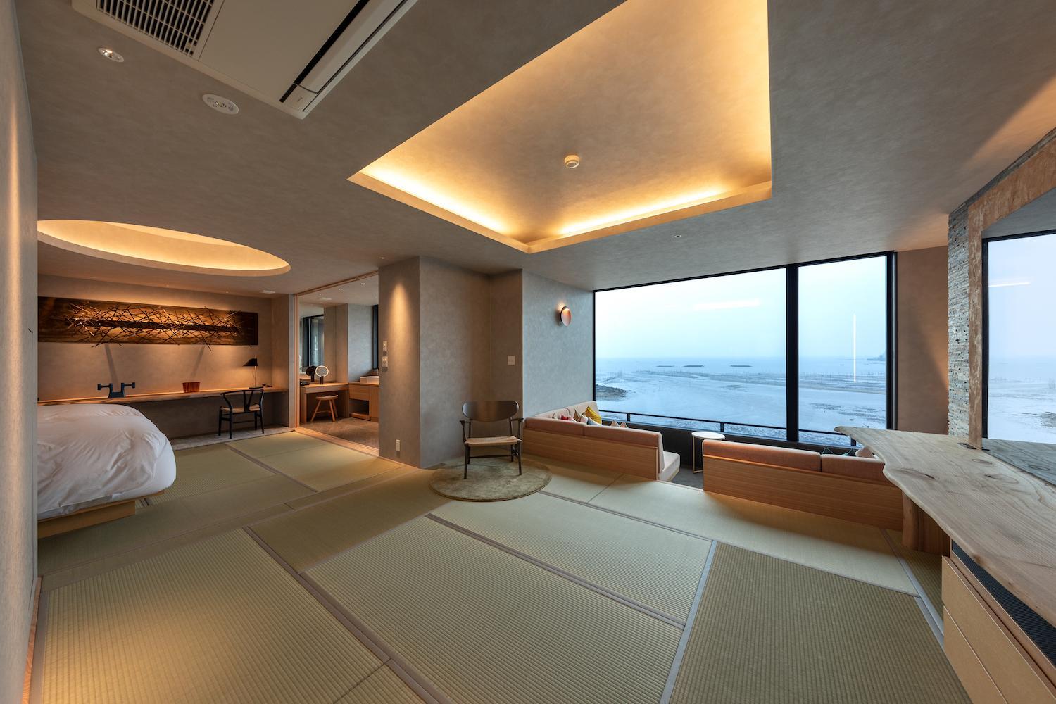 Executive Suite - Photo 10