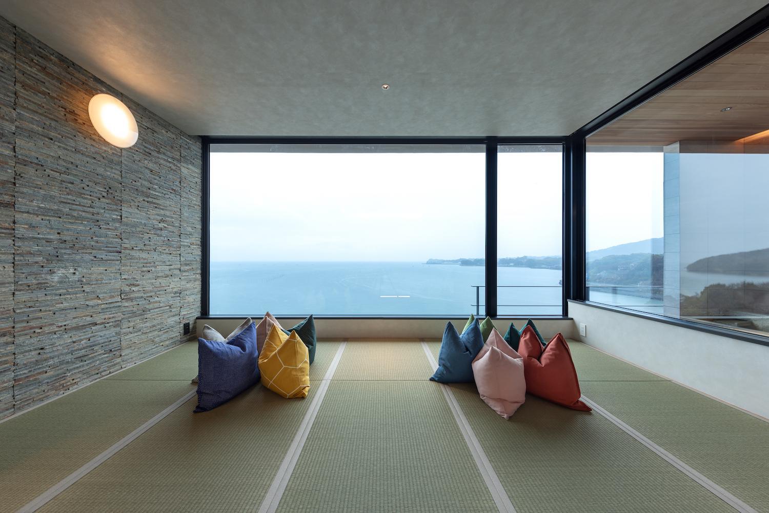 King Suite with Ocean View - Photo 7