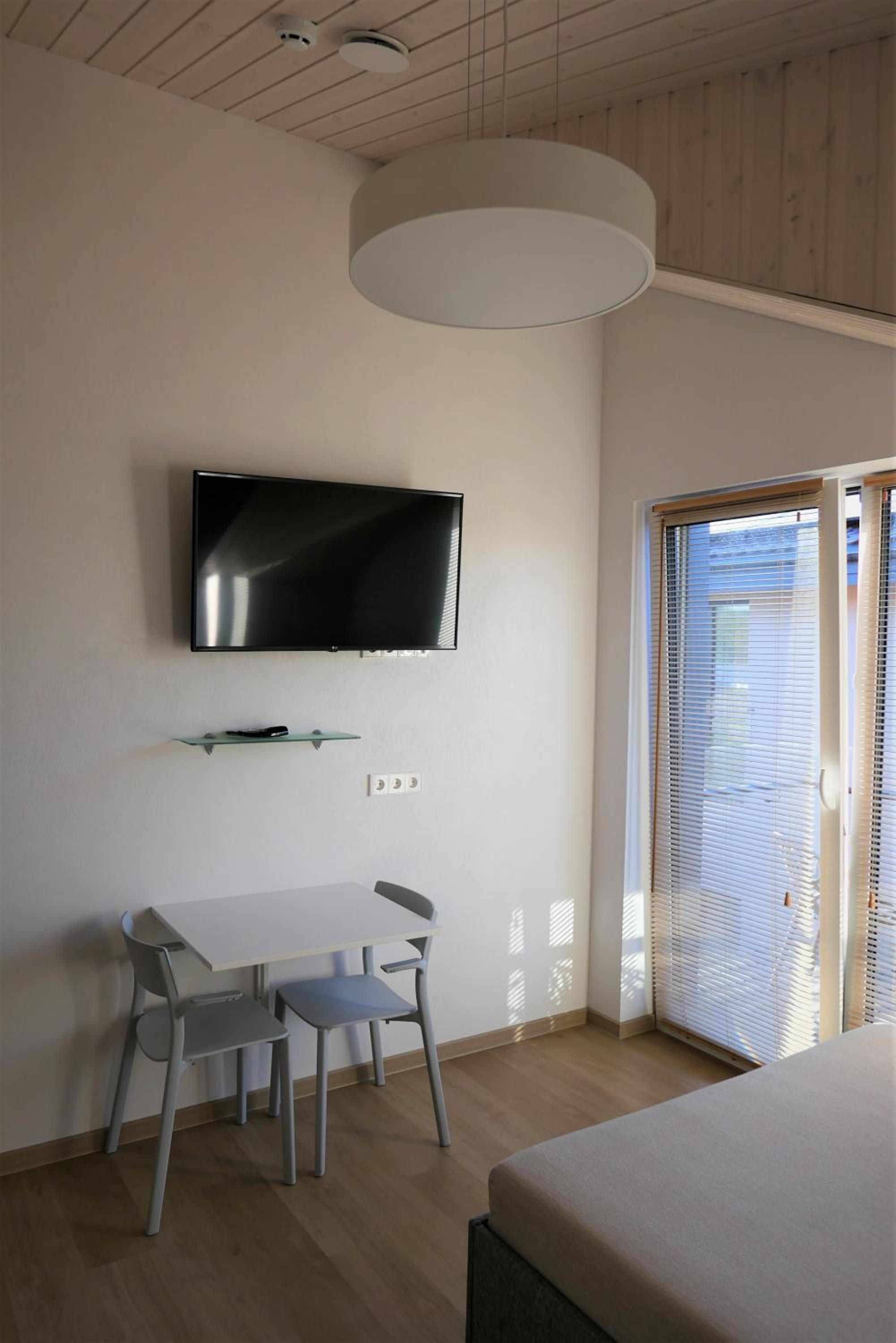 Large Double Room photo 3
