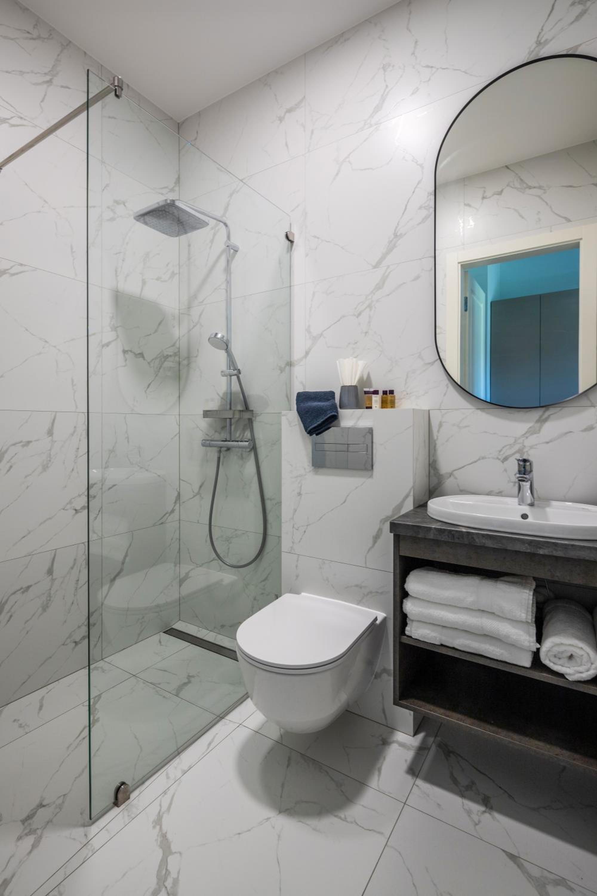 Two-Bedroom Apartment - Photo 12