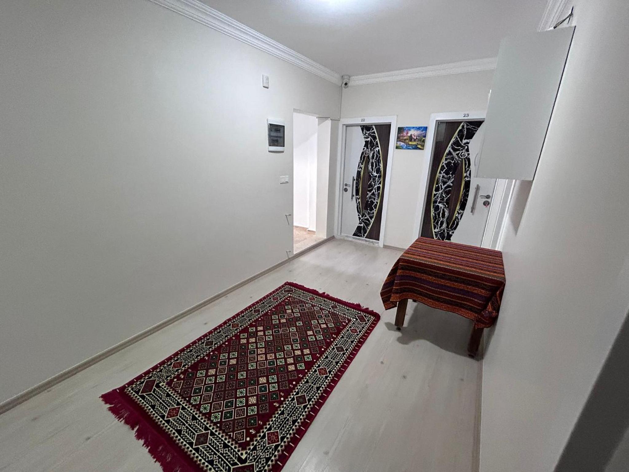 Standard Double Room - Photo 12