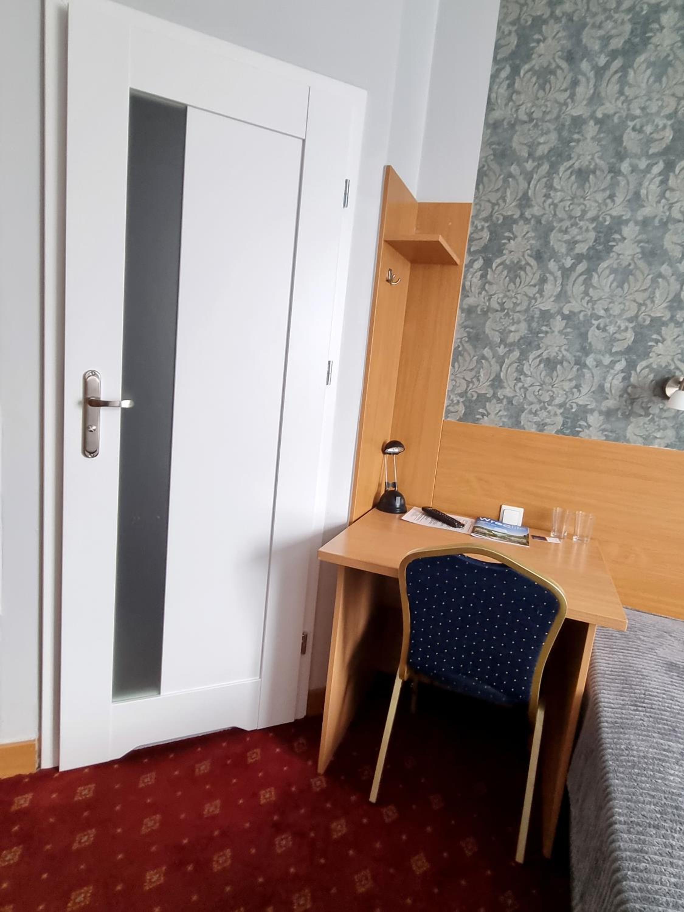 Single Room photo 2