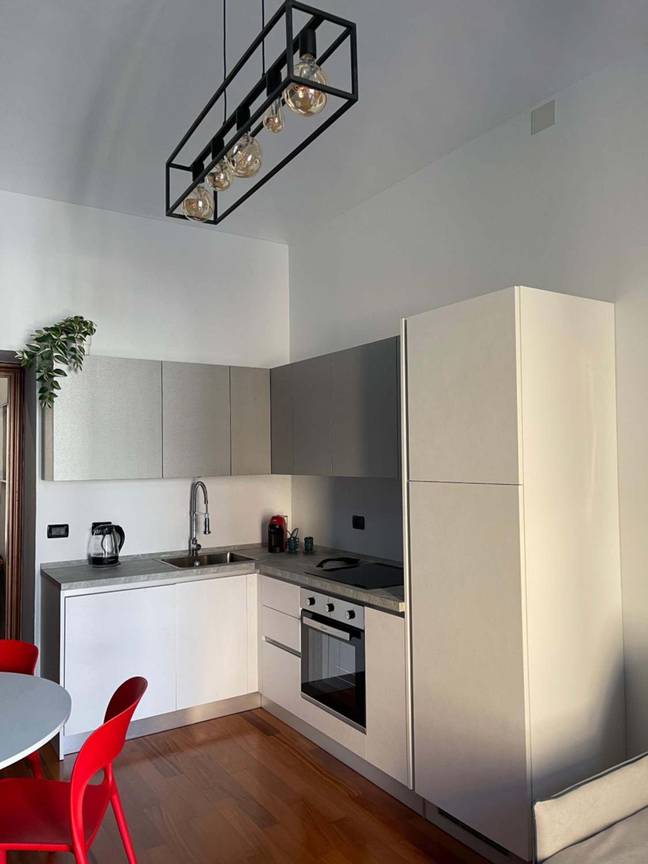 One-Bedroom Apartment photo 3