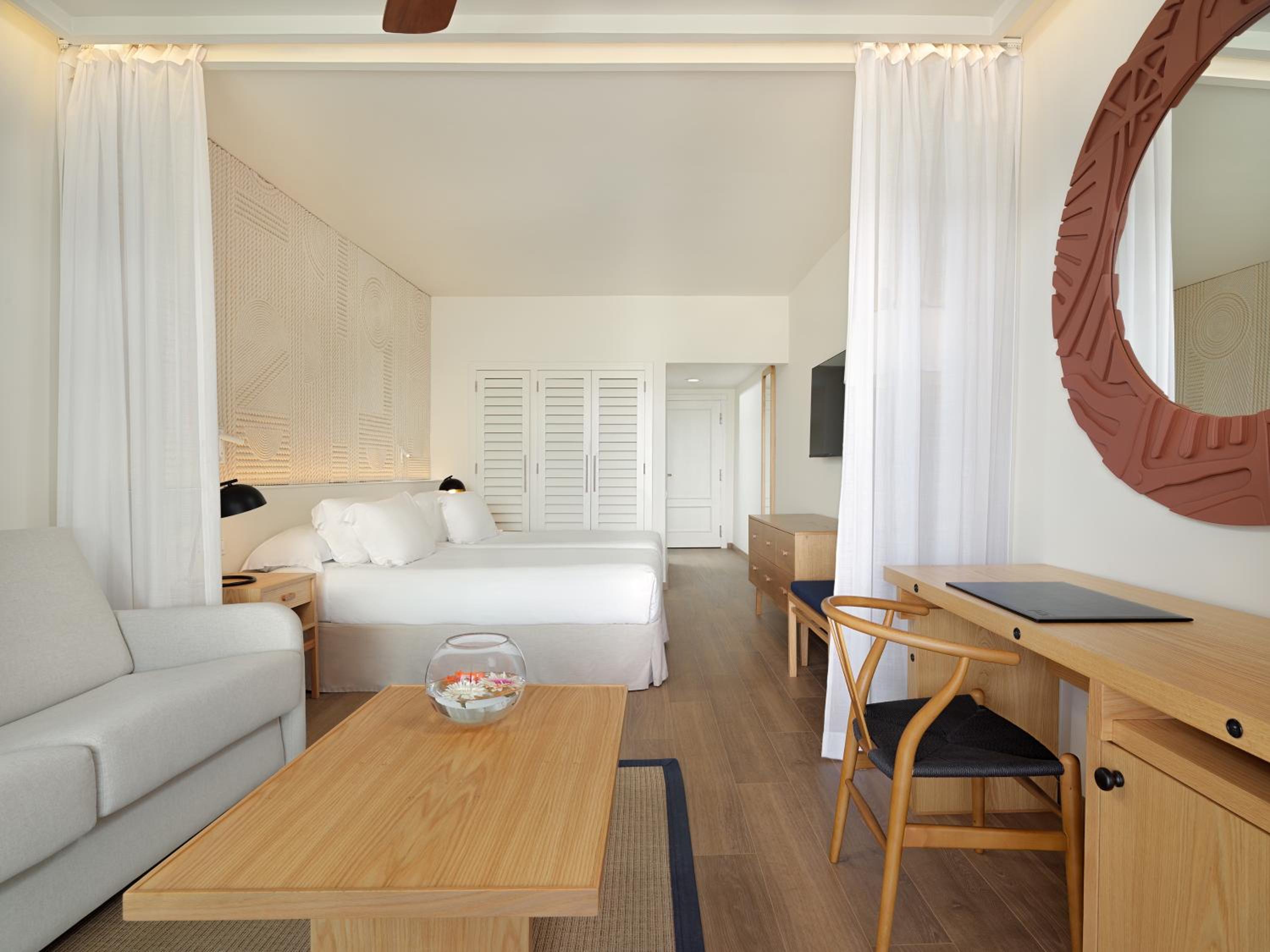 Superior Double Room - Photo 3