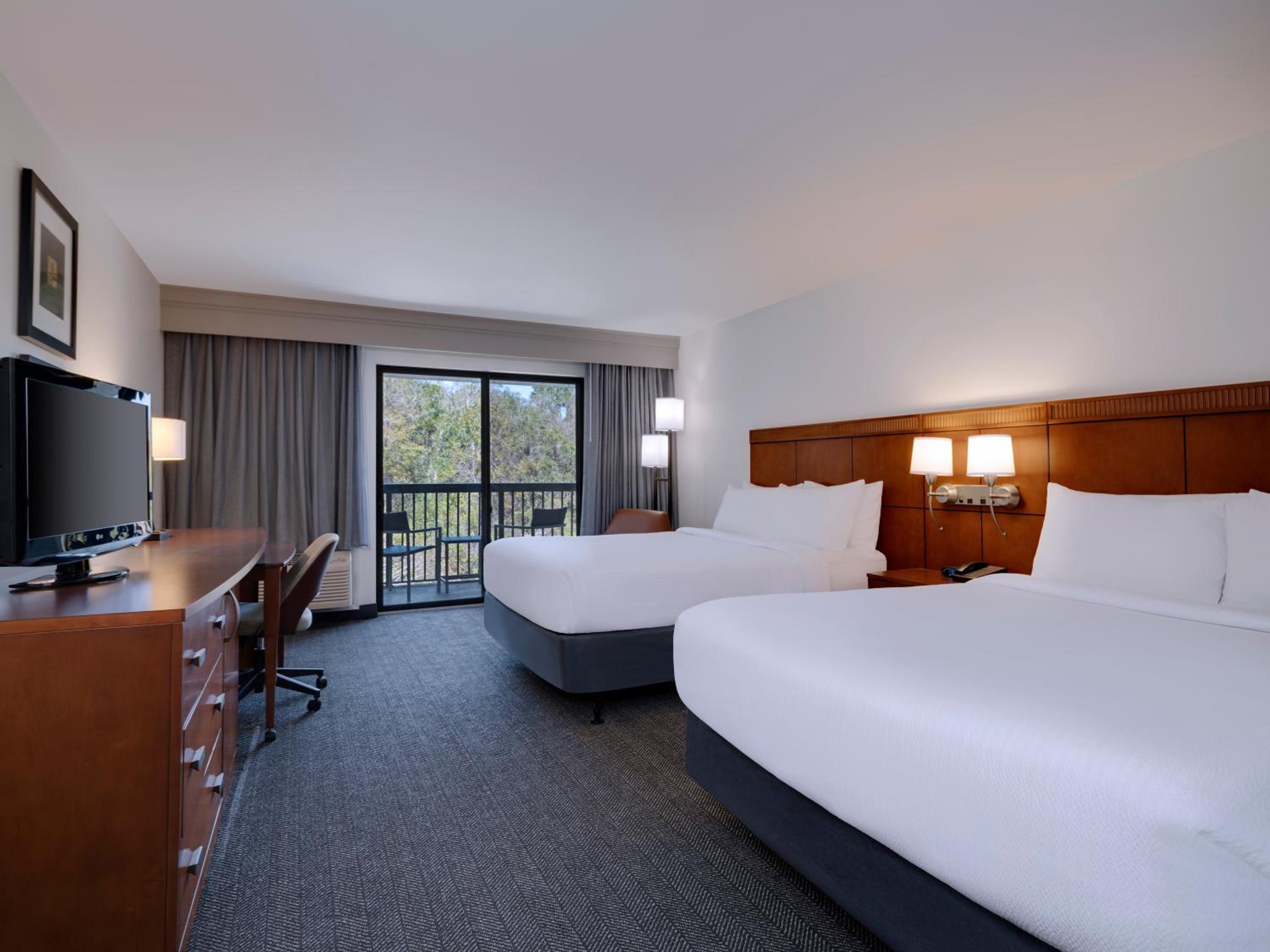 Queen Room with Two Queen Beds and Balcony