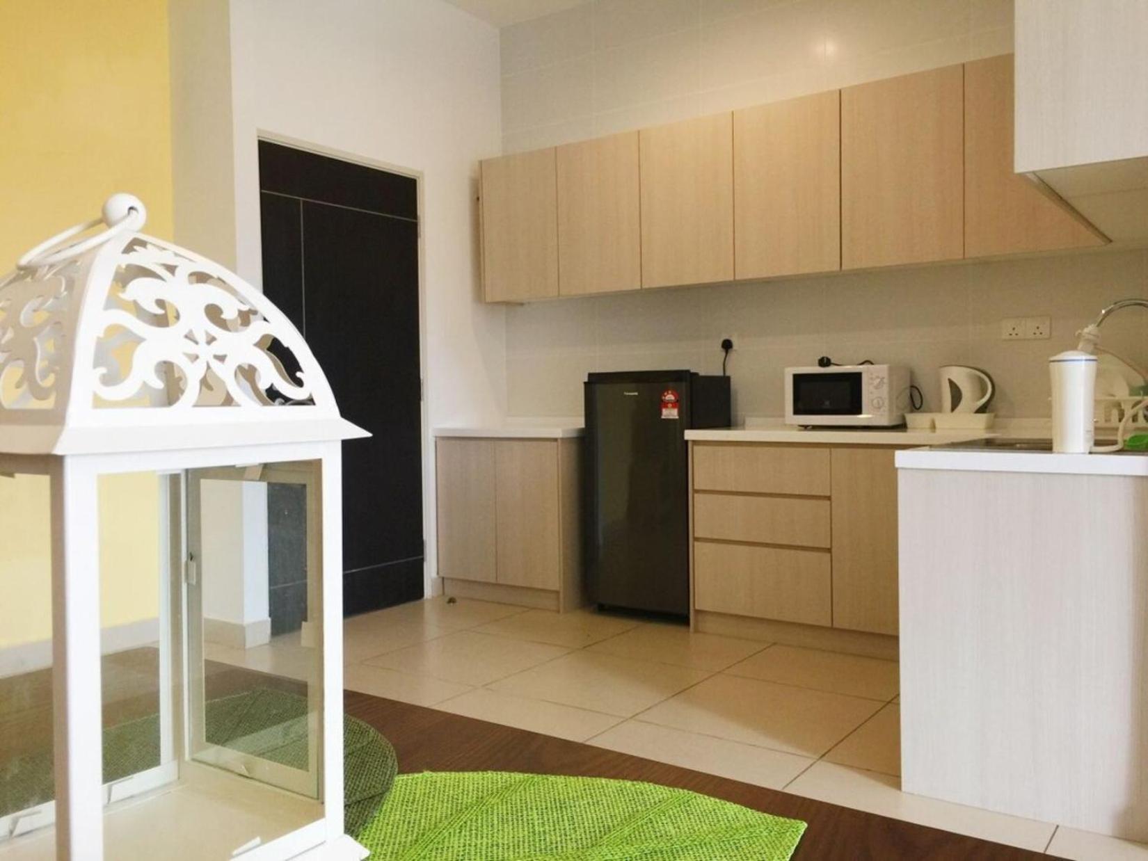 Studio Apartment - Photo 20