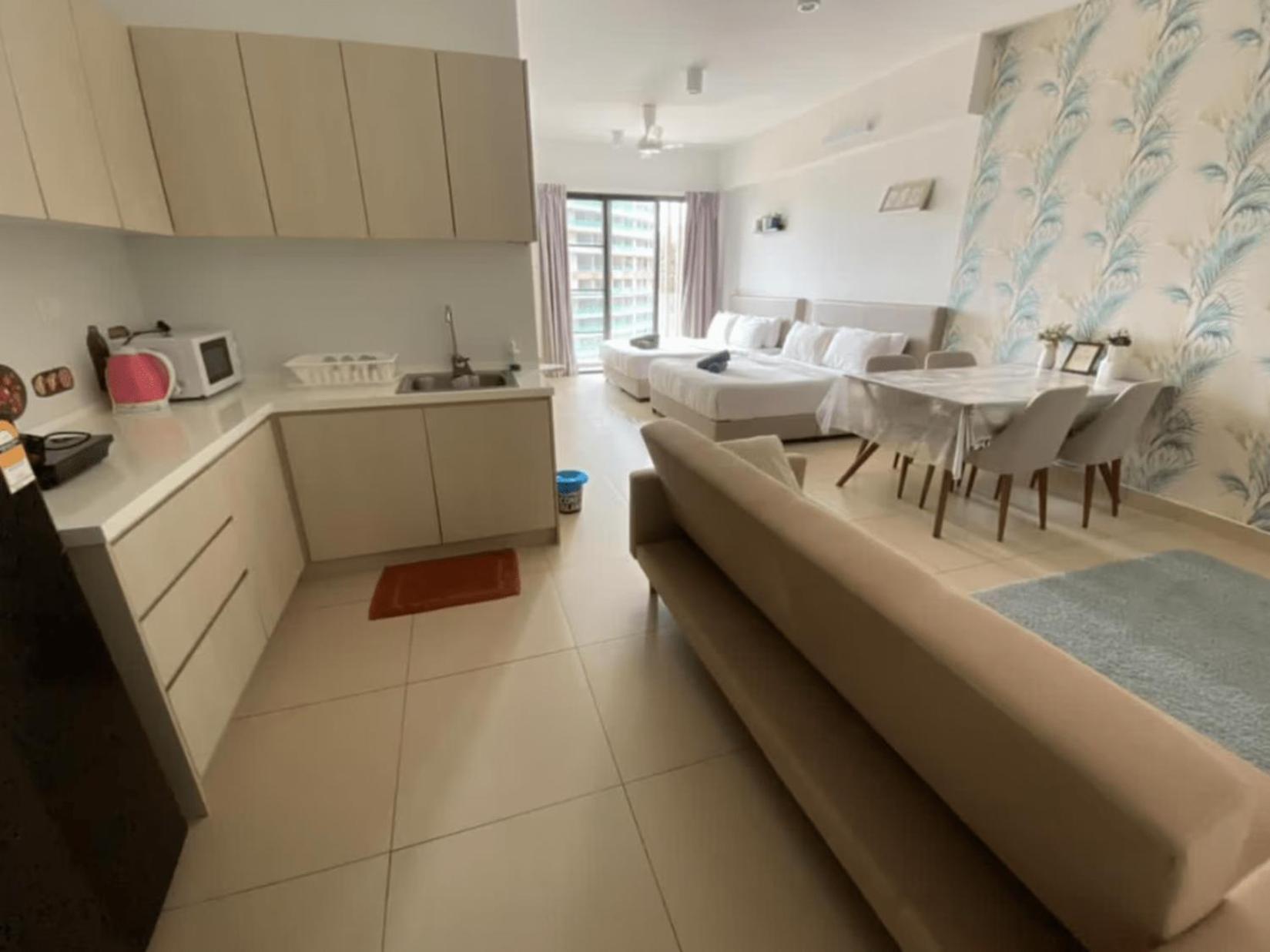 Studio Apartment - Photo 17