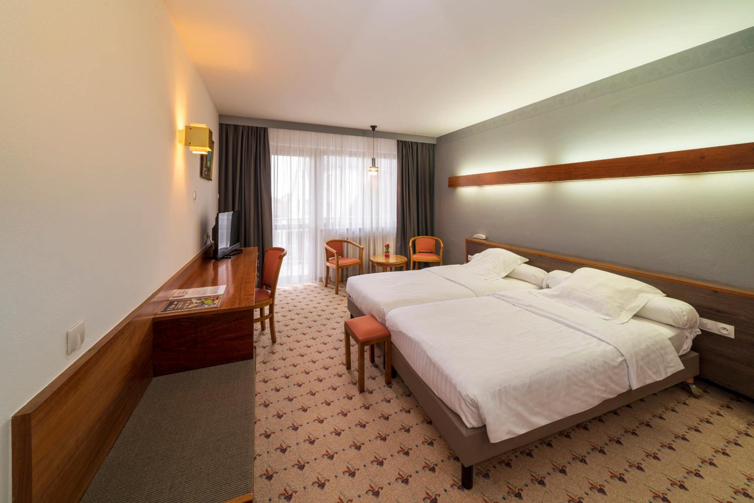 Comfort Double Room with Balcony photo 3