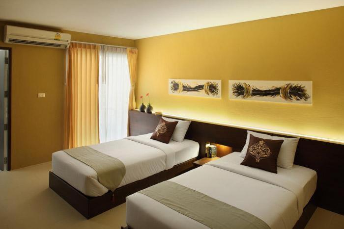 Superior Twin Room