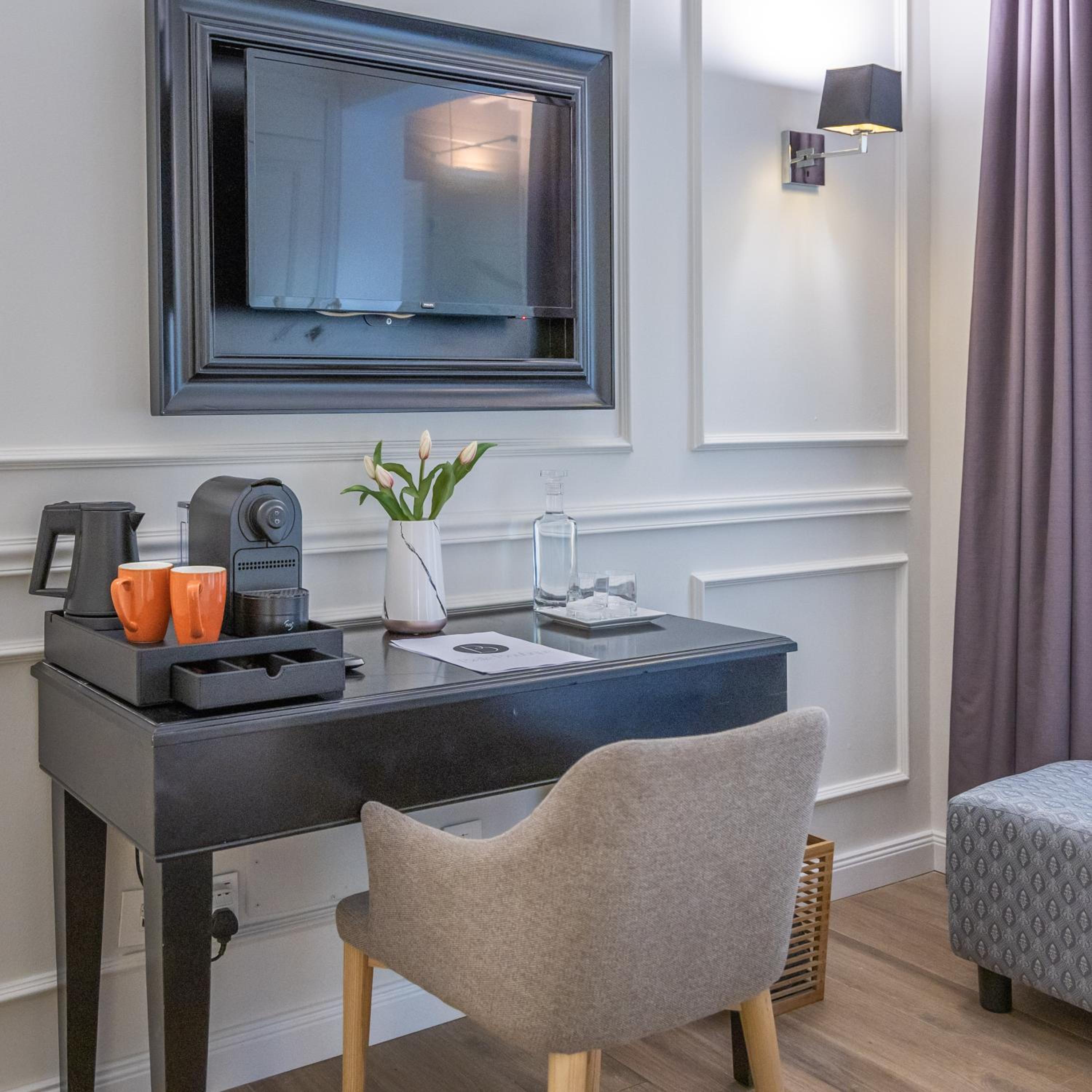 Standard Double Room - Photo 4