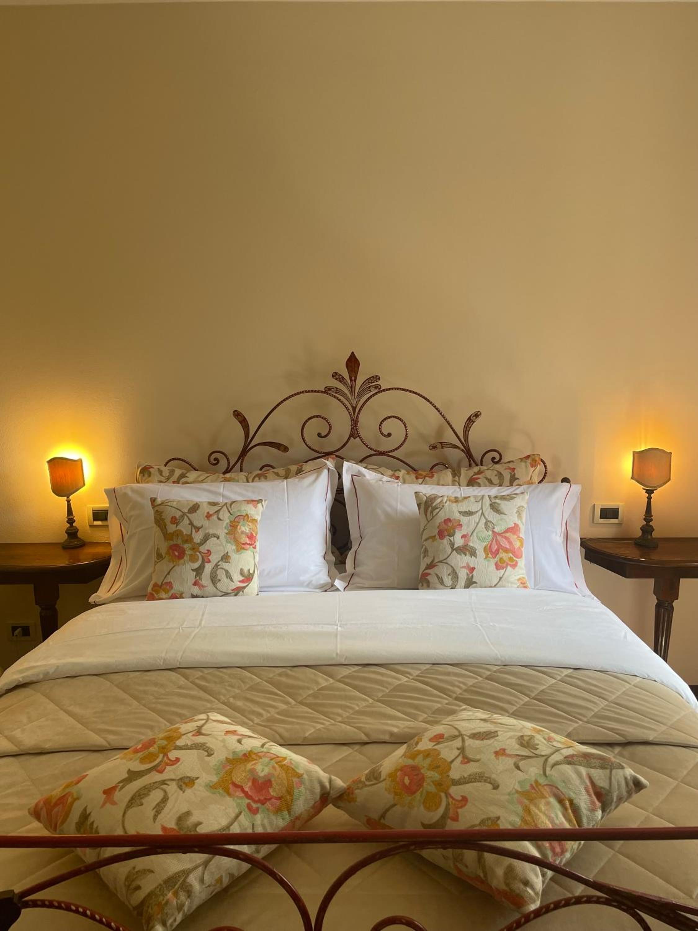 Double Room - Photo 1